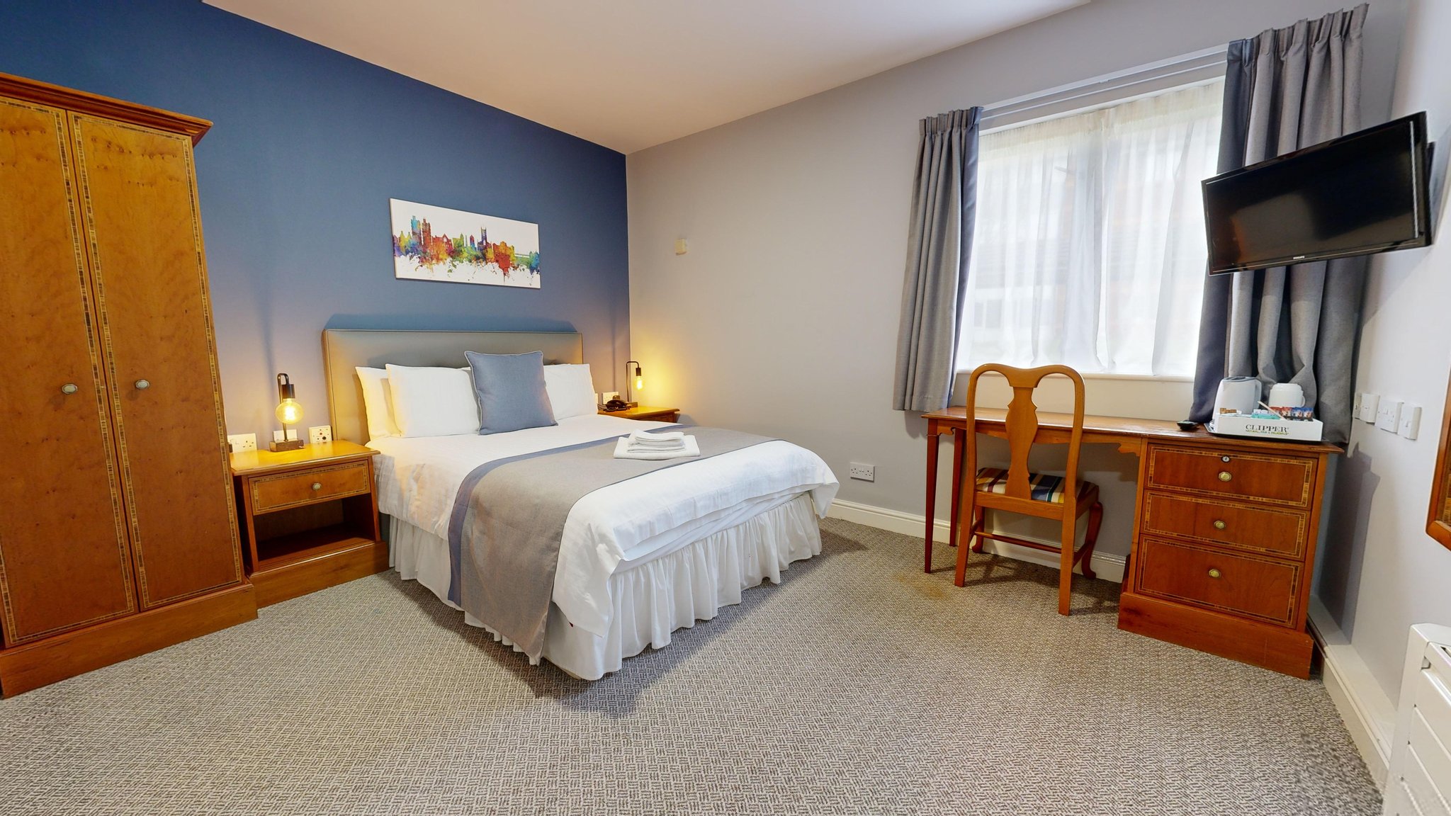 zTLAqiSSqUOQRuQyFUUstA_Derwent_Accessible_Double_S