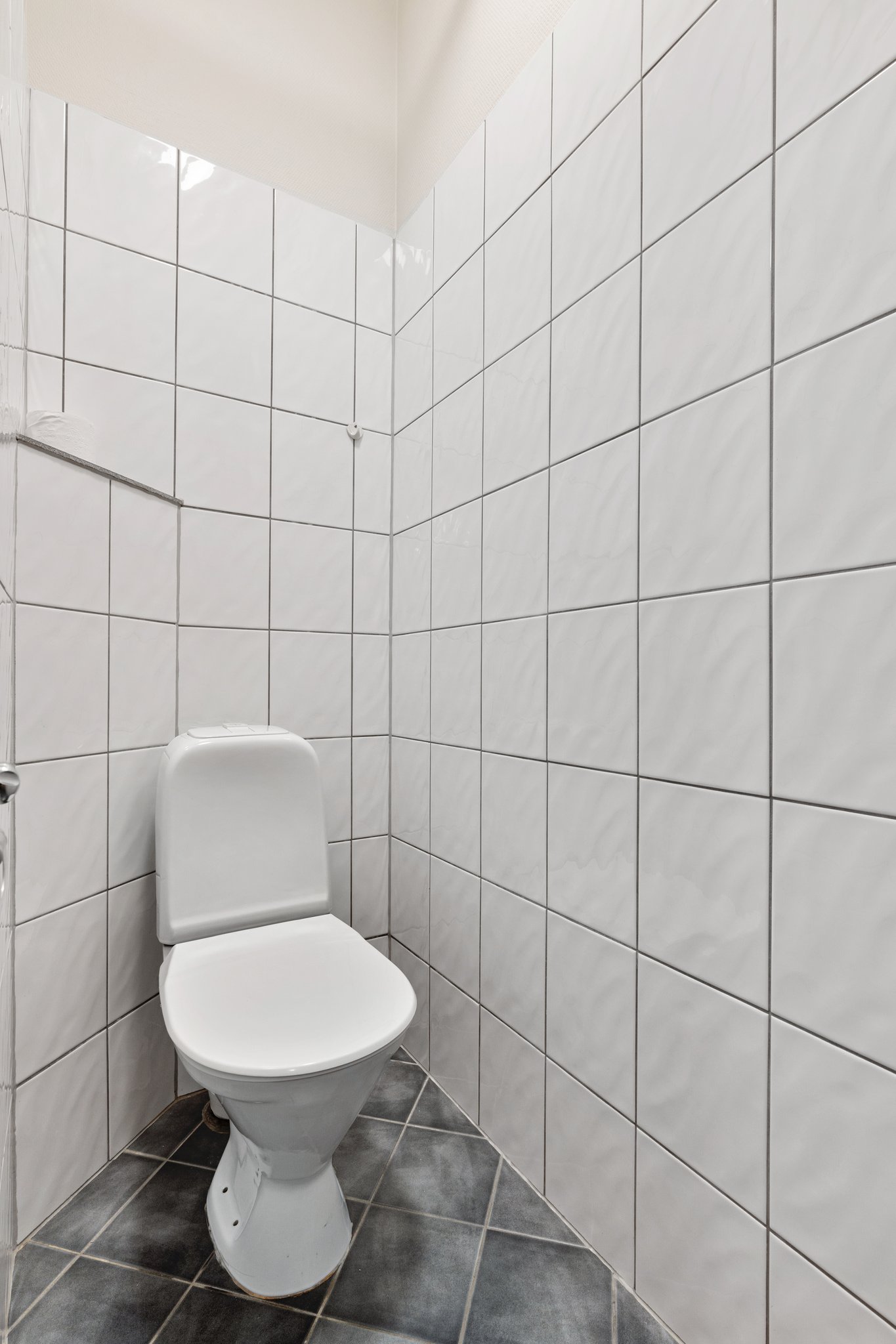 22822_bath-one-bedroom-apartment-first-hotel-amalie-troms_S