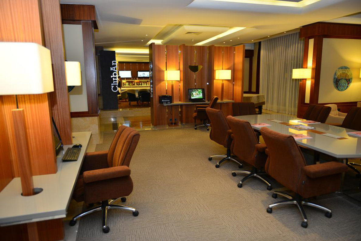 Point_Meeting_Room2_S