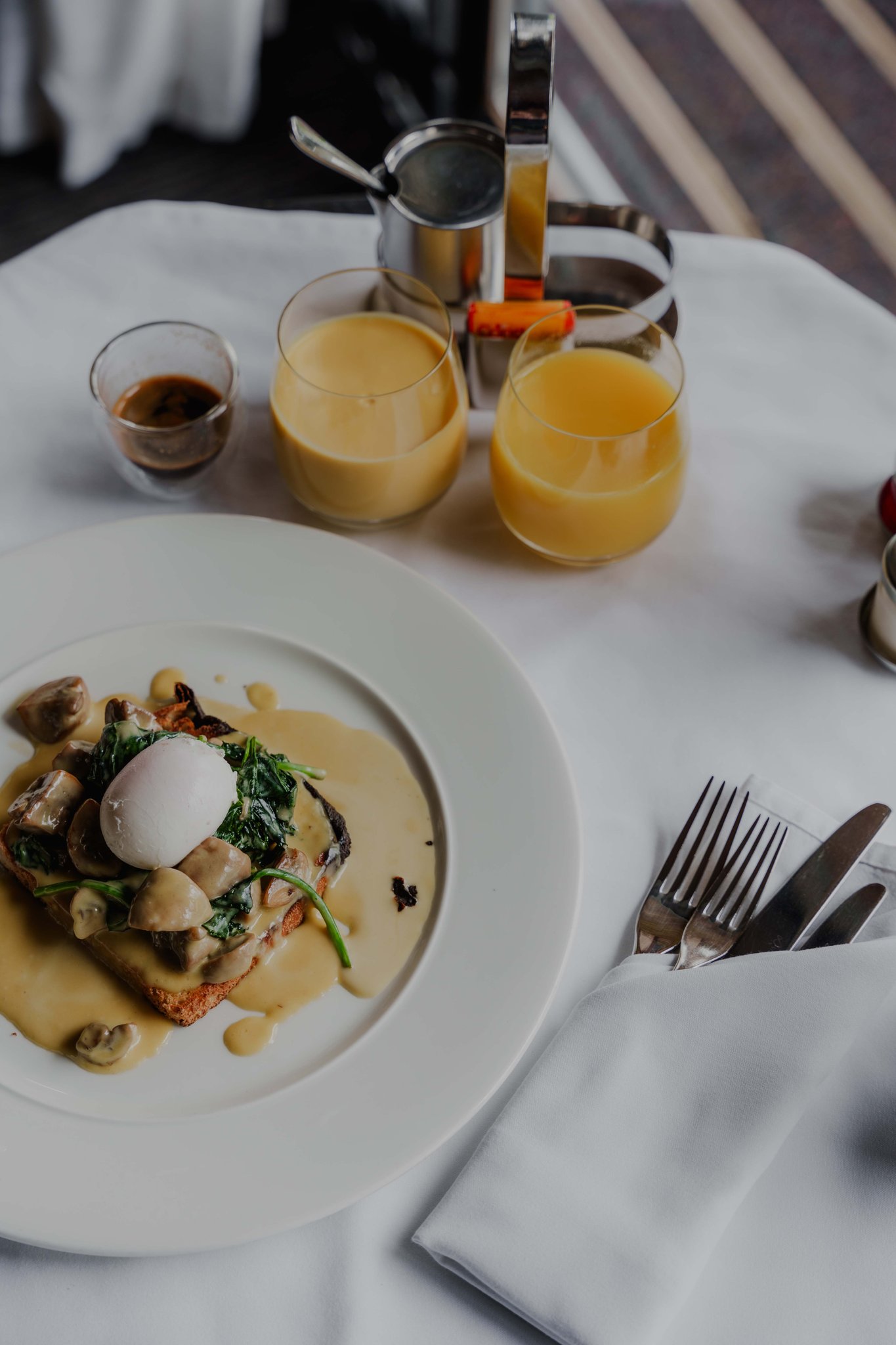 1892_Brasserie_(3)_S