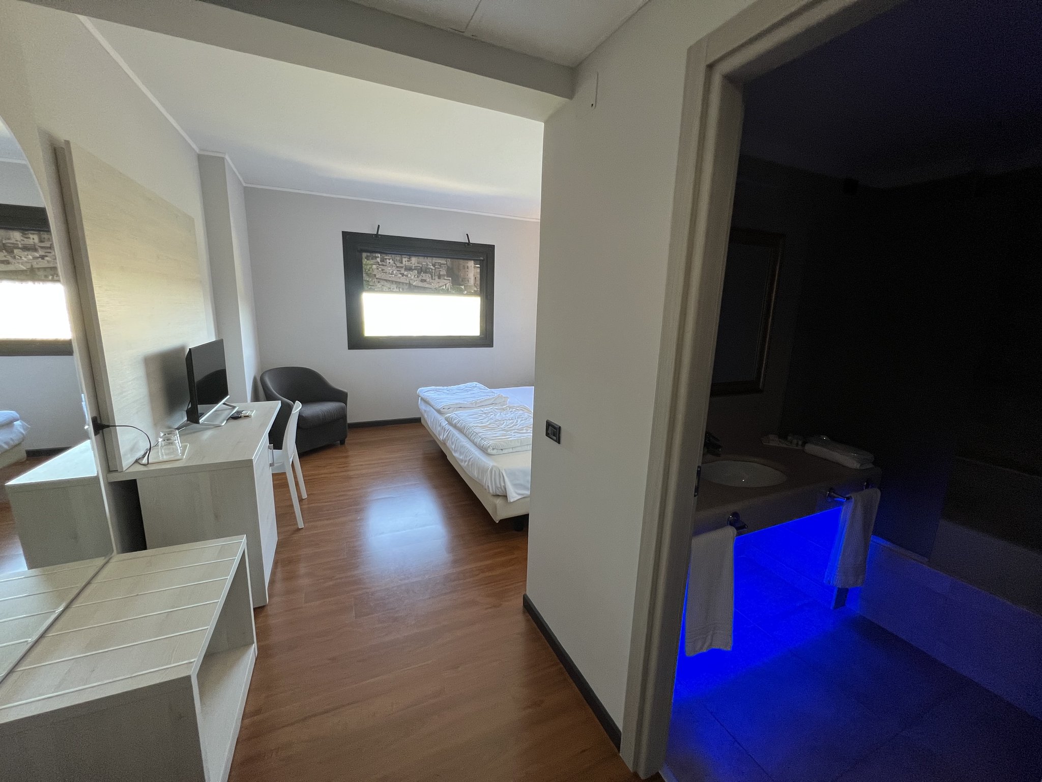 j24YhgHjokuSEAM7IkxtZA_IMG_8736_S