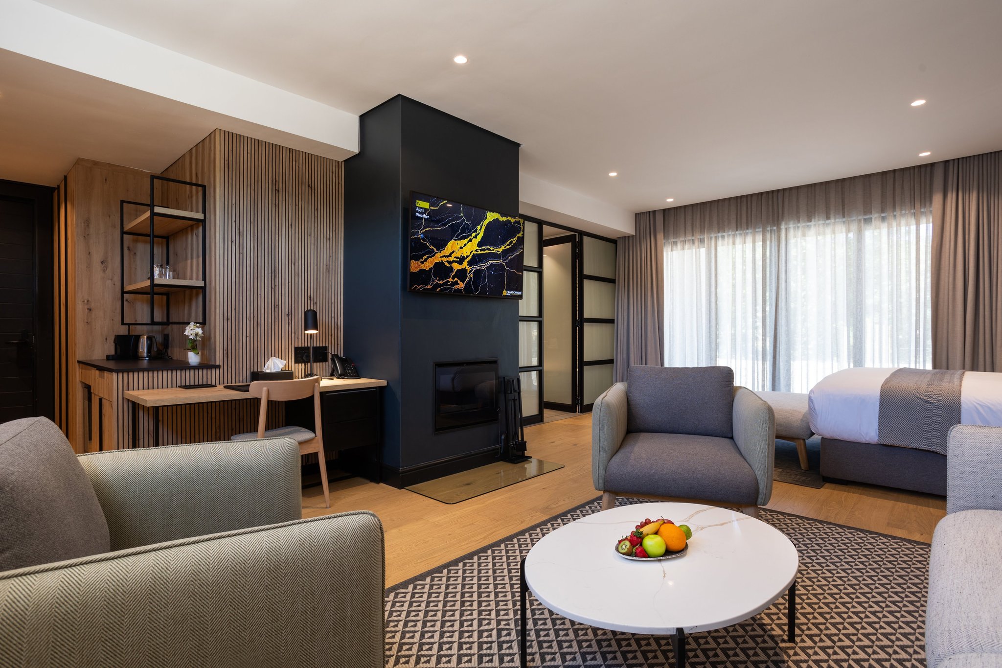 Executive_Room_(8)_S