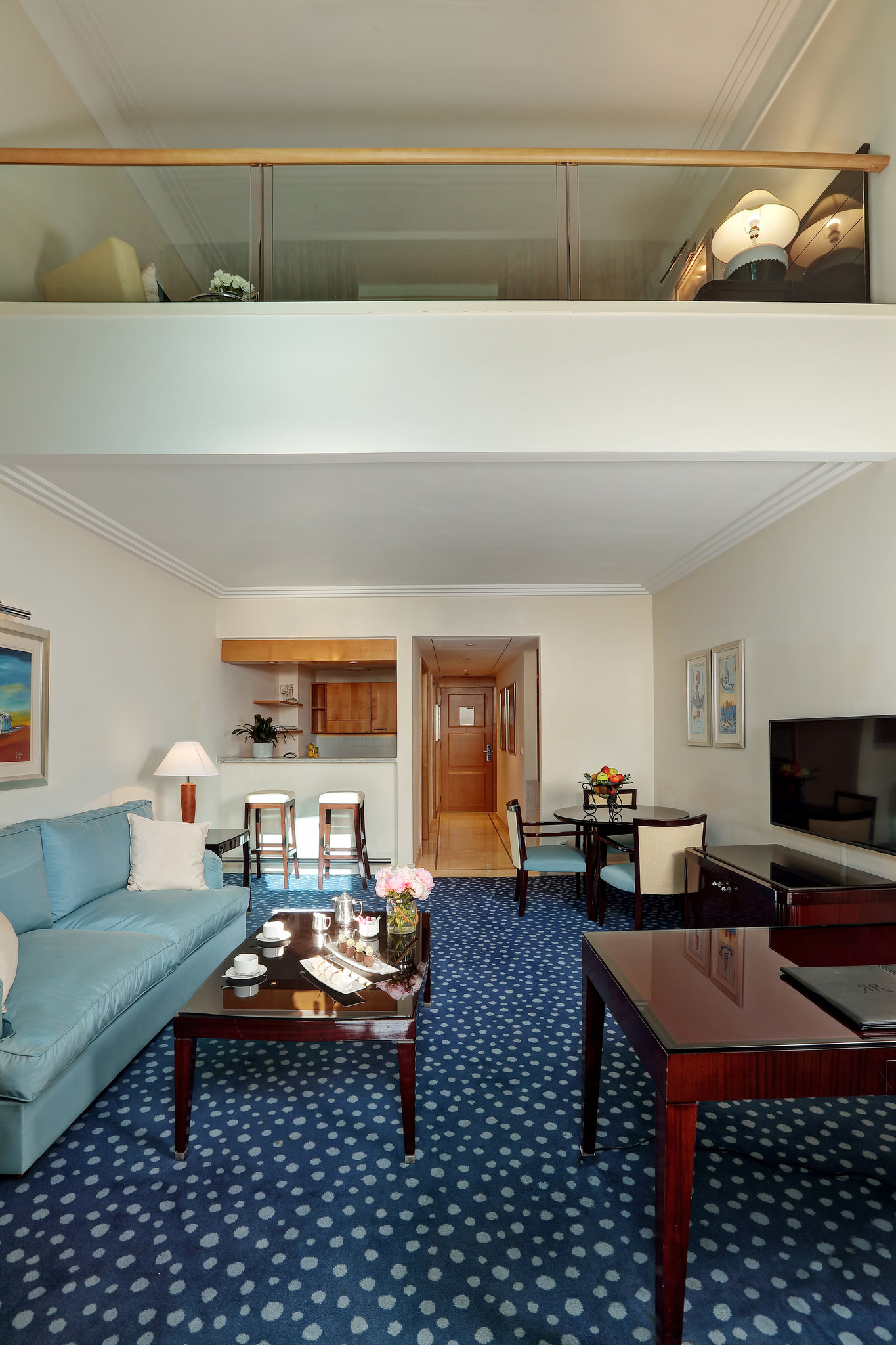 Deluxe_Suite_Balcony_Sea_View-AS1-duplex_view_S