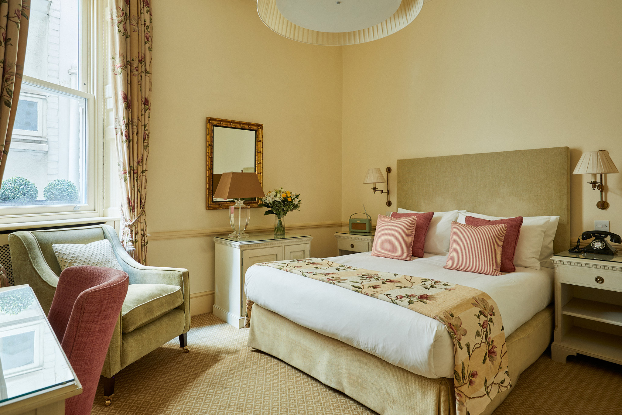 Georgian_Double_or_Twin_Rooms-00_S