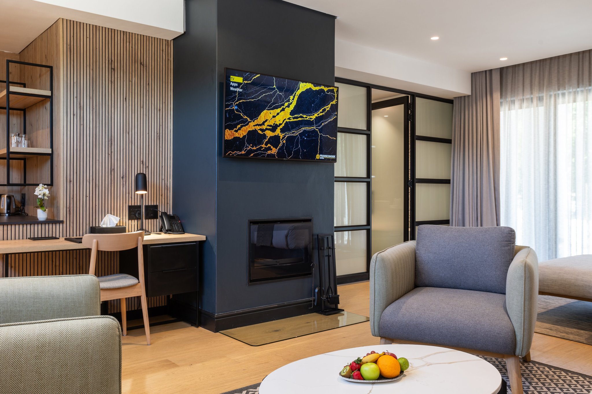 Executive_Room_(10)_S