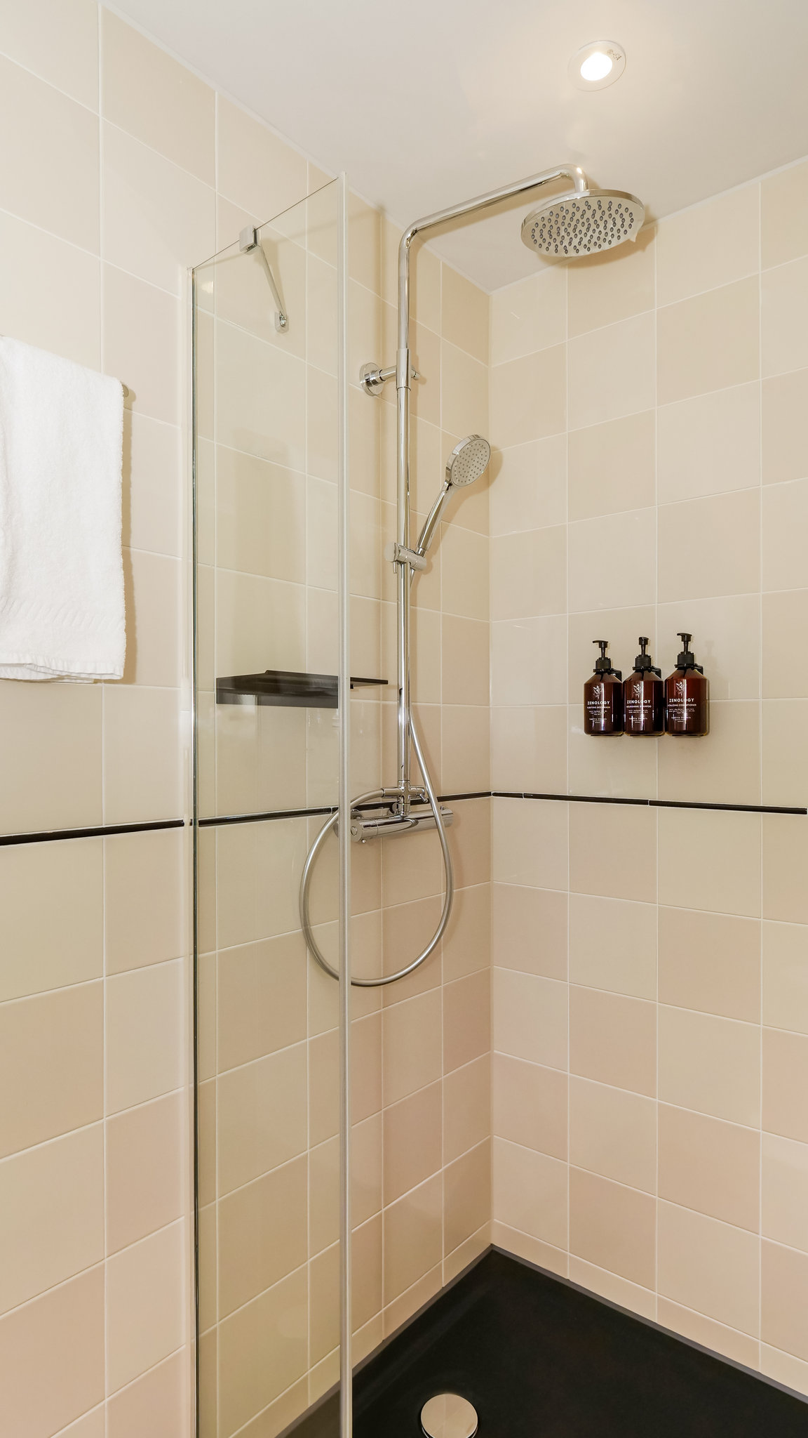 Signature_Room_Glasgow-3_S