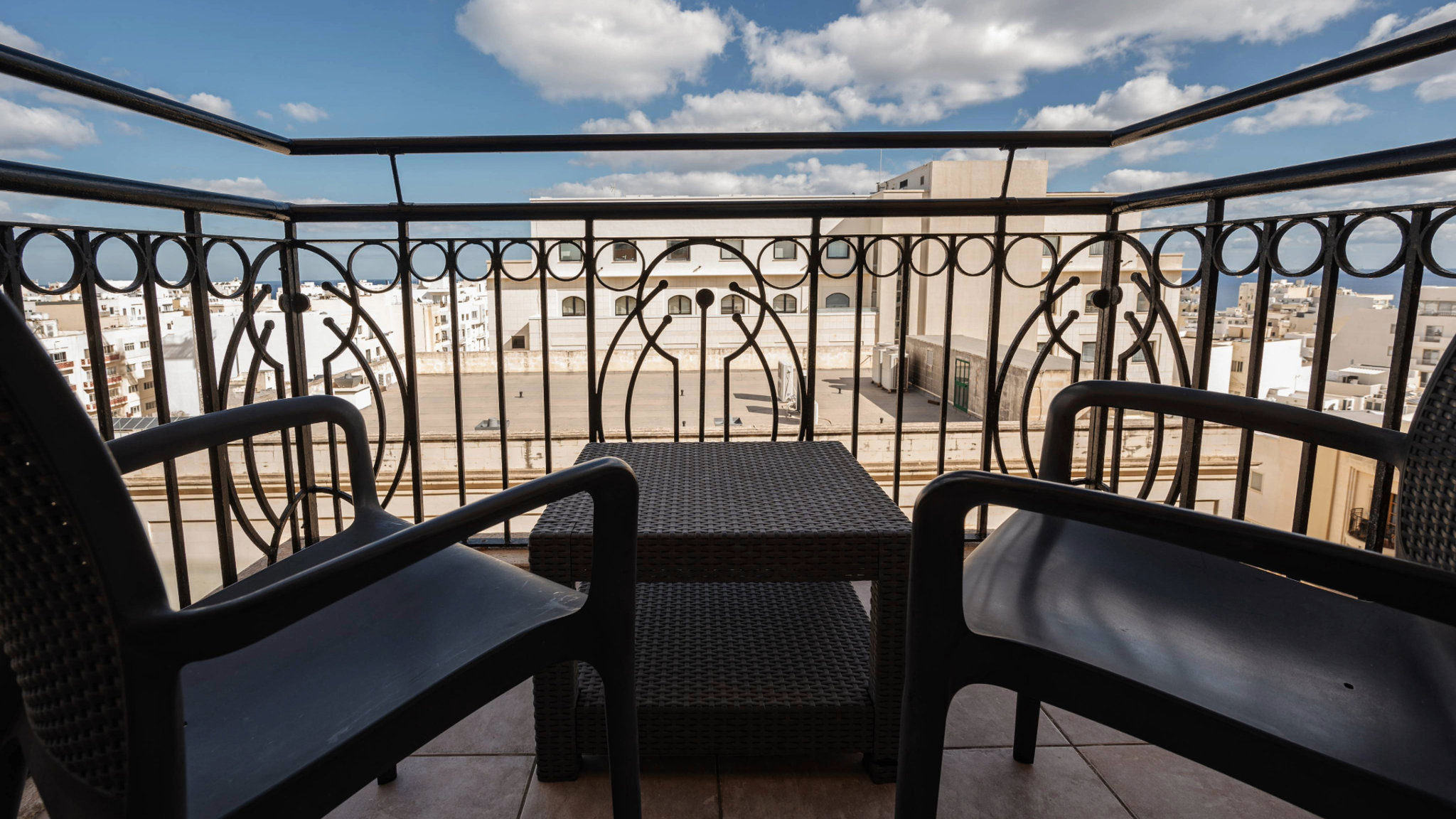 AX_The_Victoria_Hotel_-_Superior_Room_(8)_S