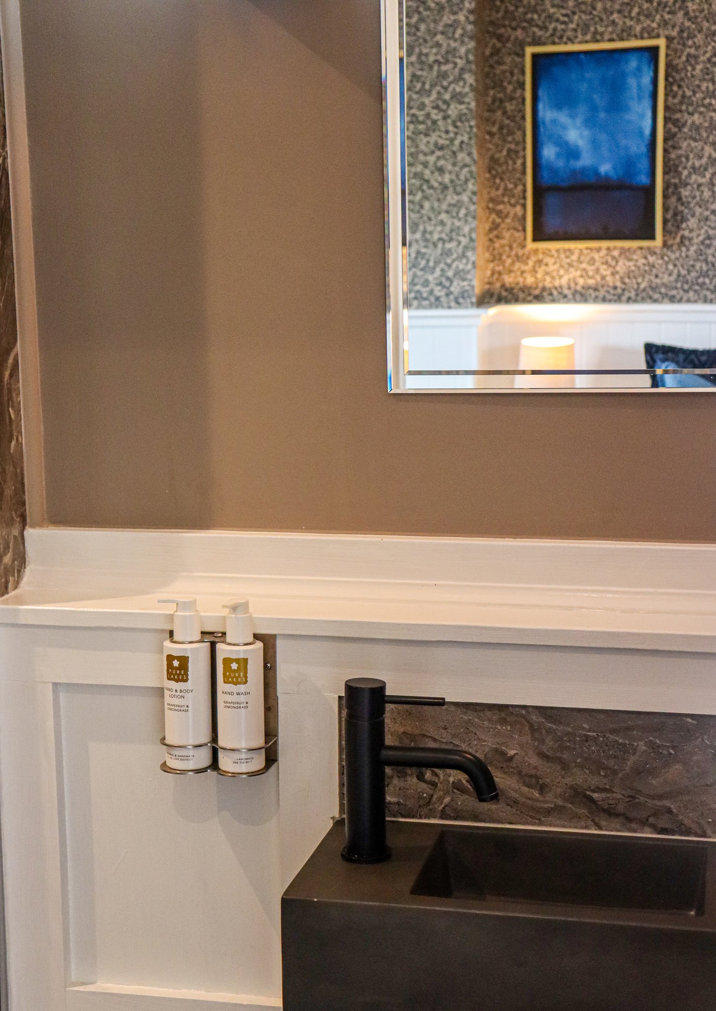 IlnTdcQj0GeSiDl05mDGQ_Room_4_Pet_Friendly_Family_Room-00_S