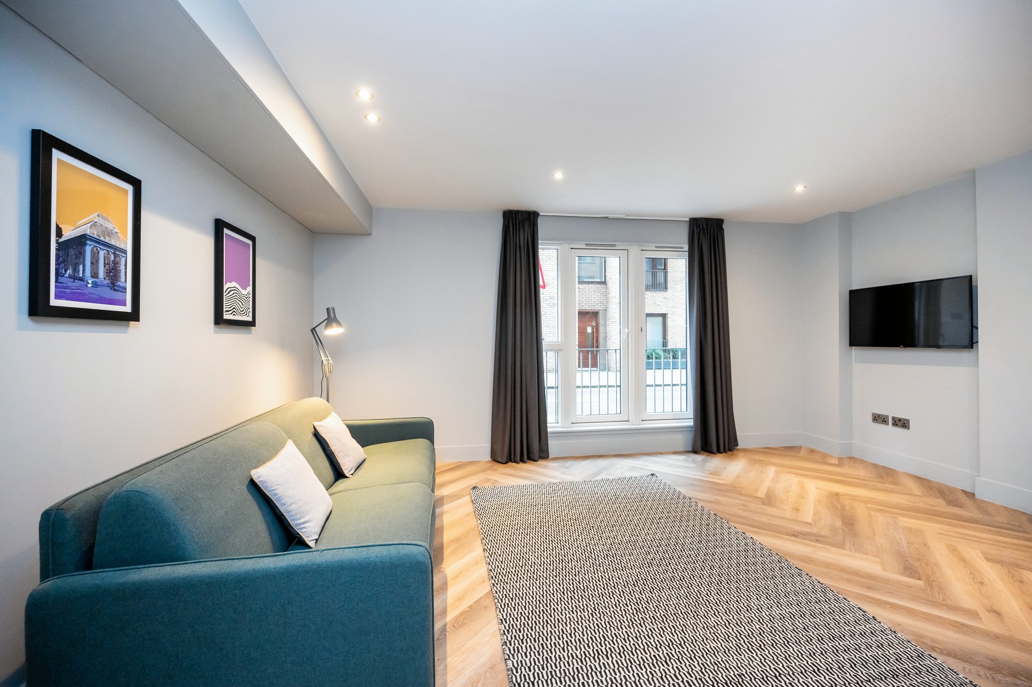 eWnMyyomPUqM4aFKQlUtA_Two_Bedrooms_Appartment-06_S