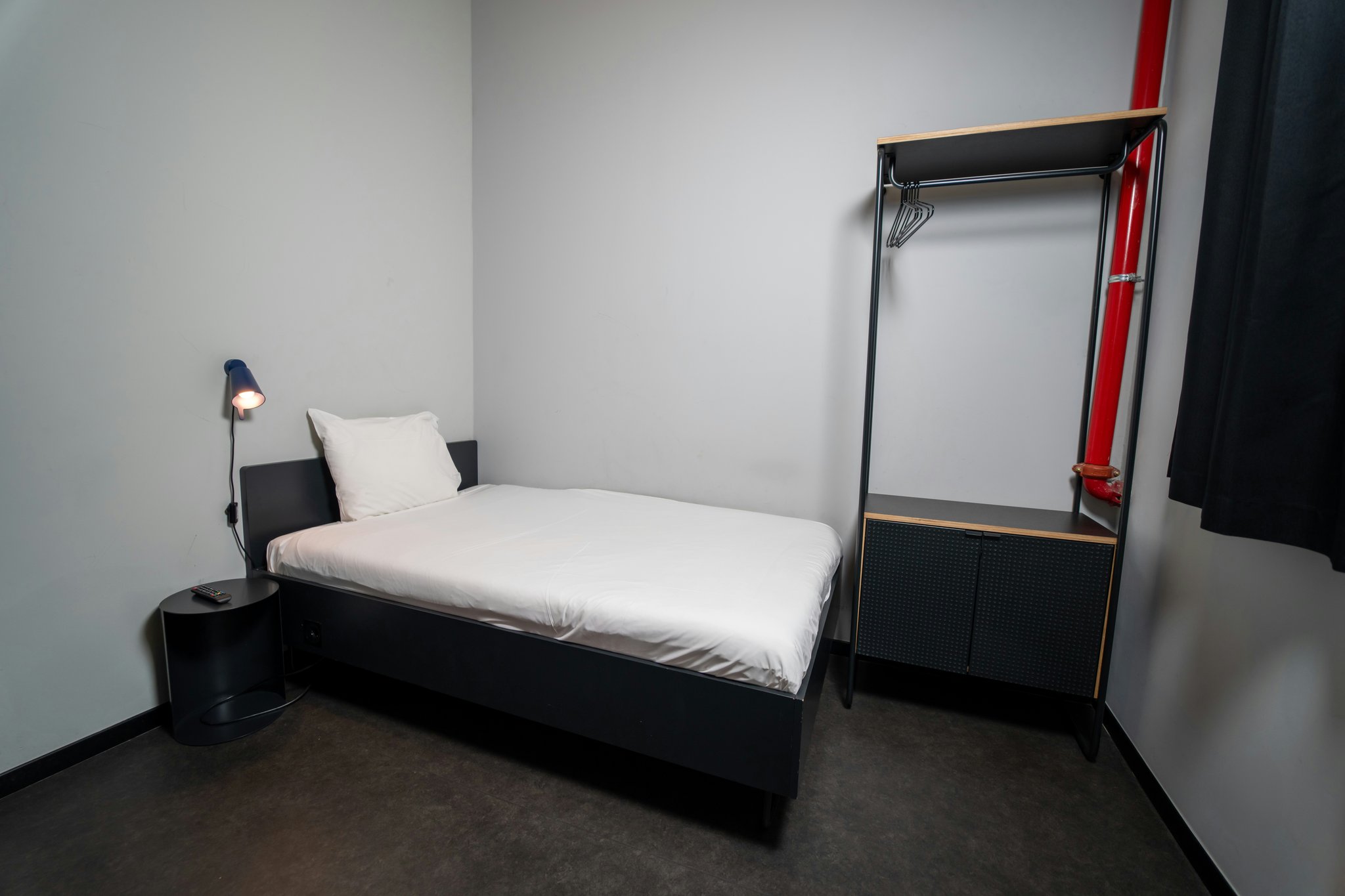 13n2Xd2PUehslrhCKqVA_Economy_Single_DSC08013_S