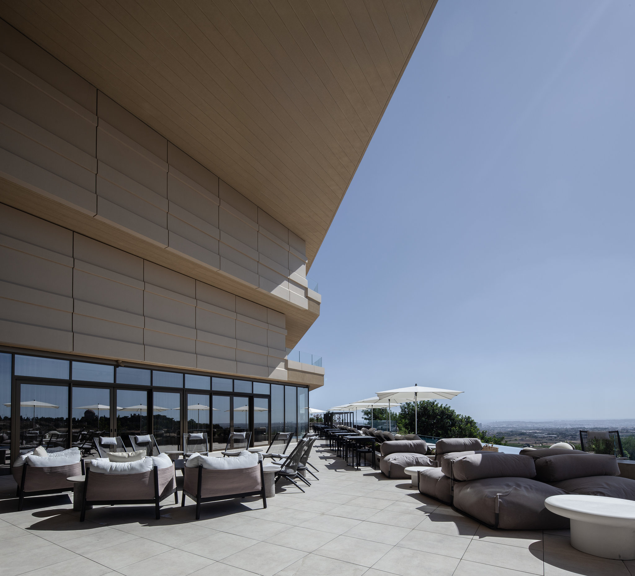 Verdala_Wellness_Hotel_-_Outdoor_Area_(3)_S