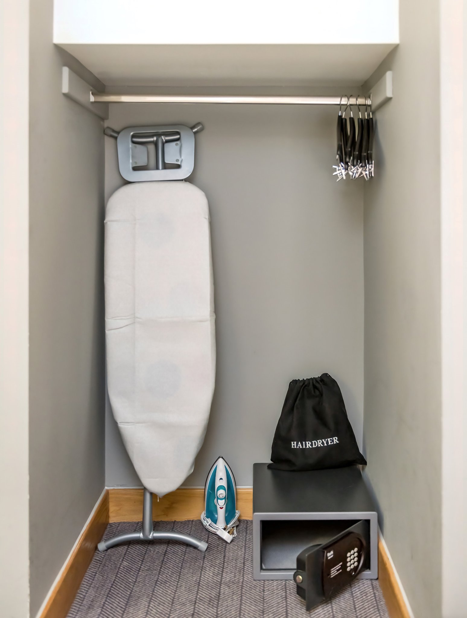 Compact_Open_Plan_Studio_Amenities._jpg_S
