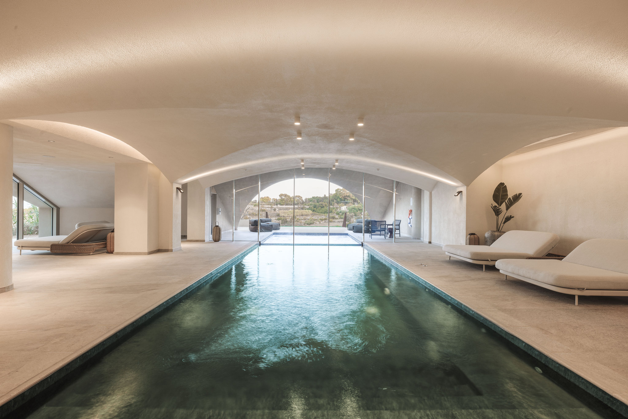 Verdala_Wellness_Hotel_-_Facilities_-_Indoor_Pool_(2)_S