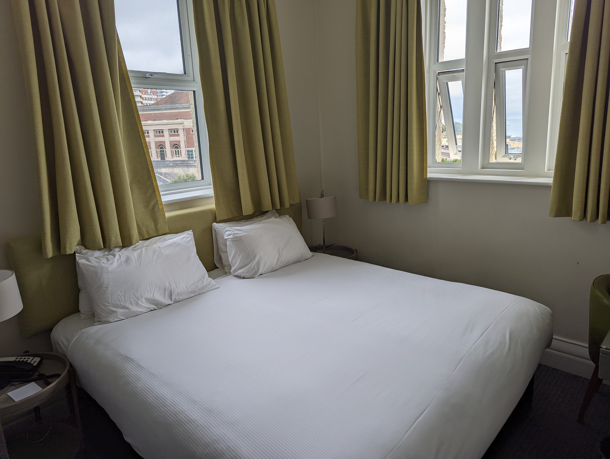 Suite_704_Upsatirs_Bedroom_S