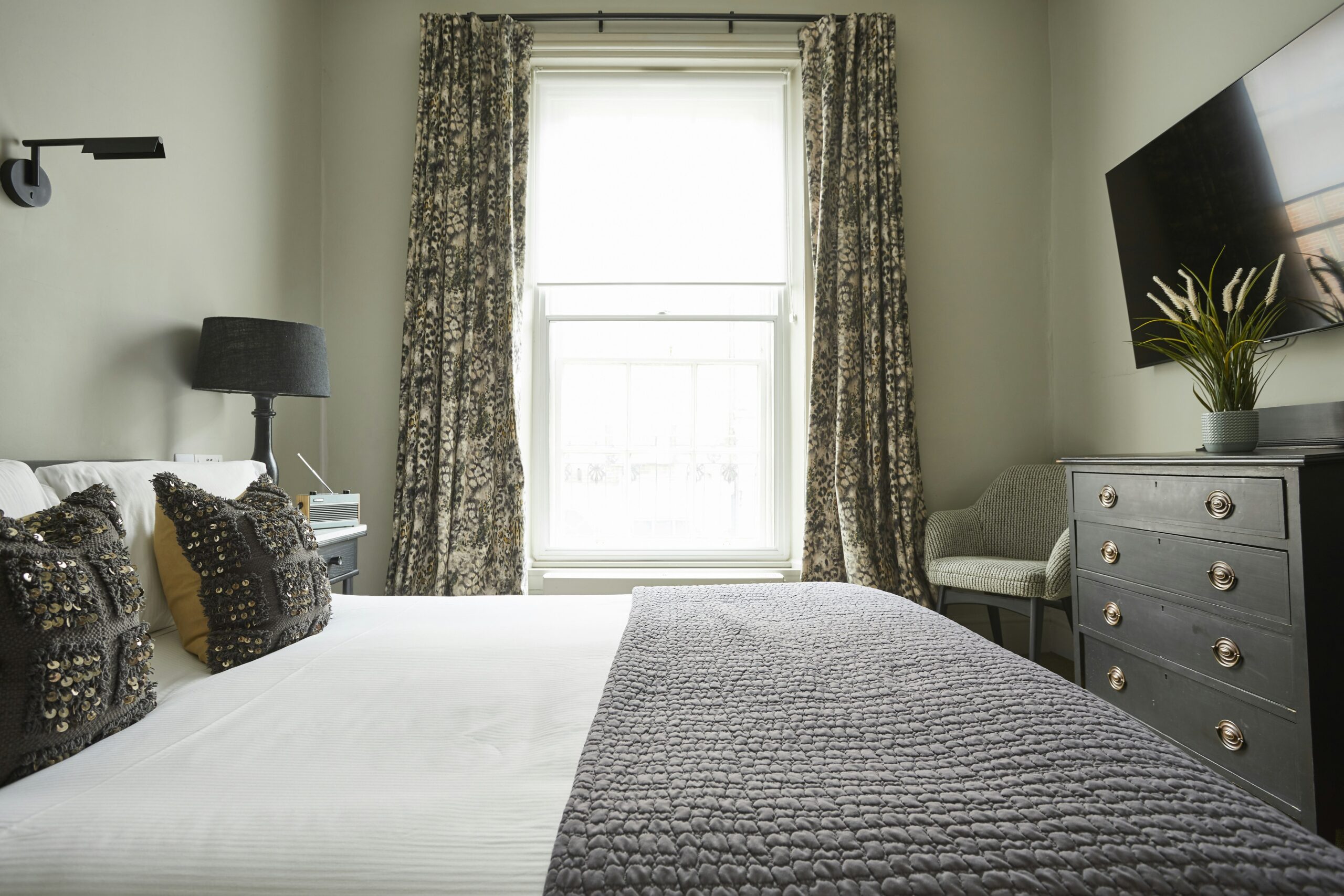 King’s Head Dorchester Jan 2023, hotel, bar restaurant, Dorset