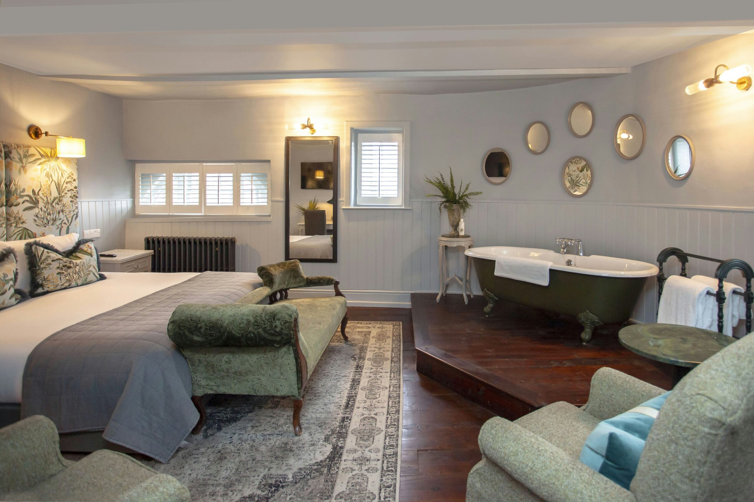 3551574_Epic_Double_Room-00_2363x3543_Original