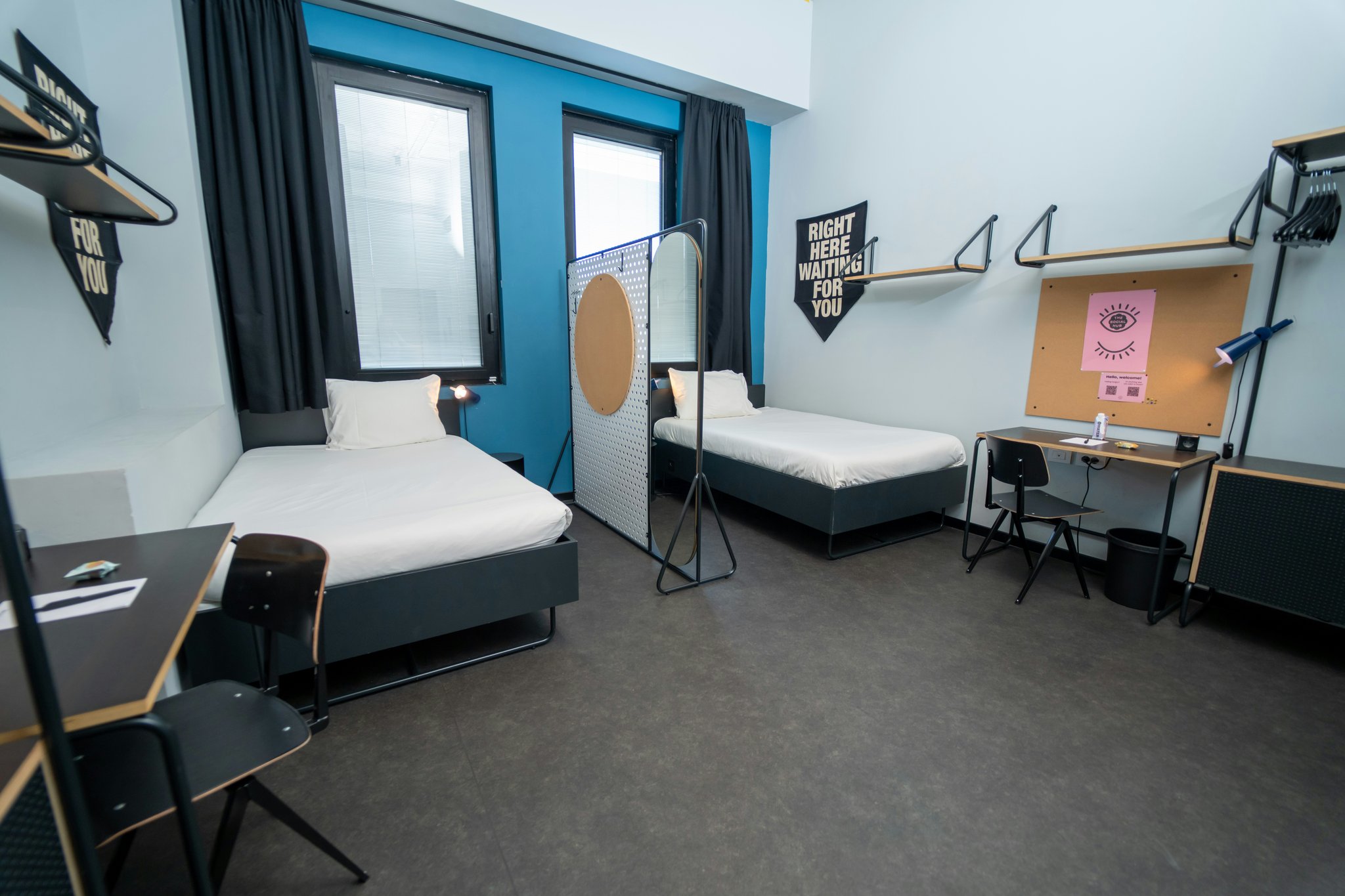 KCIMyeEeUiGZ4OmqVeOHA_Deluxe_Twin_DSC08029_S