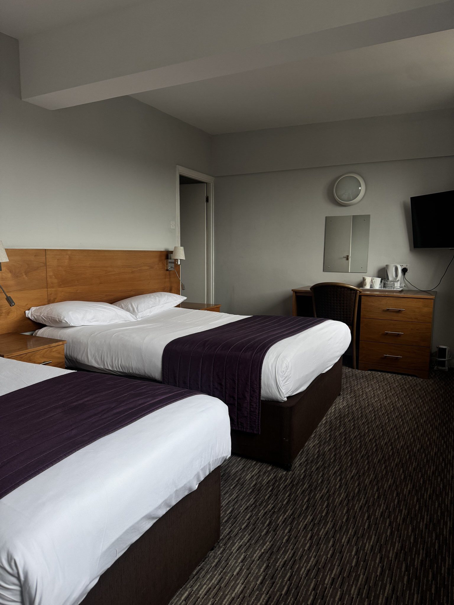 6zHMio3WzEVJmqJhIZtw_Twinfamily_room_(2)_S