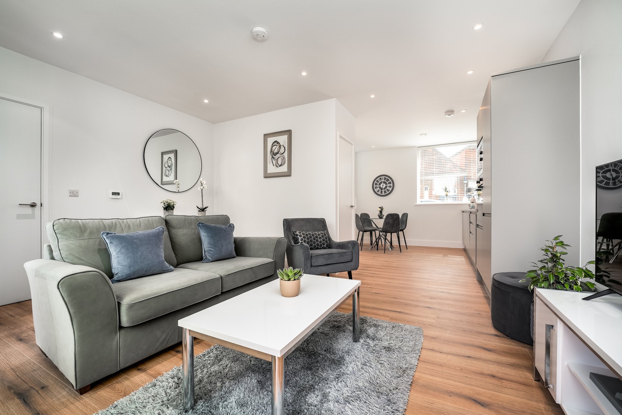 Two_Bedroom_apartment-living_room_S