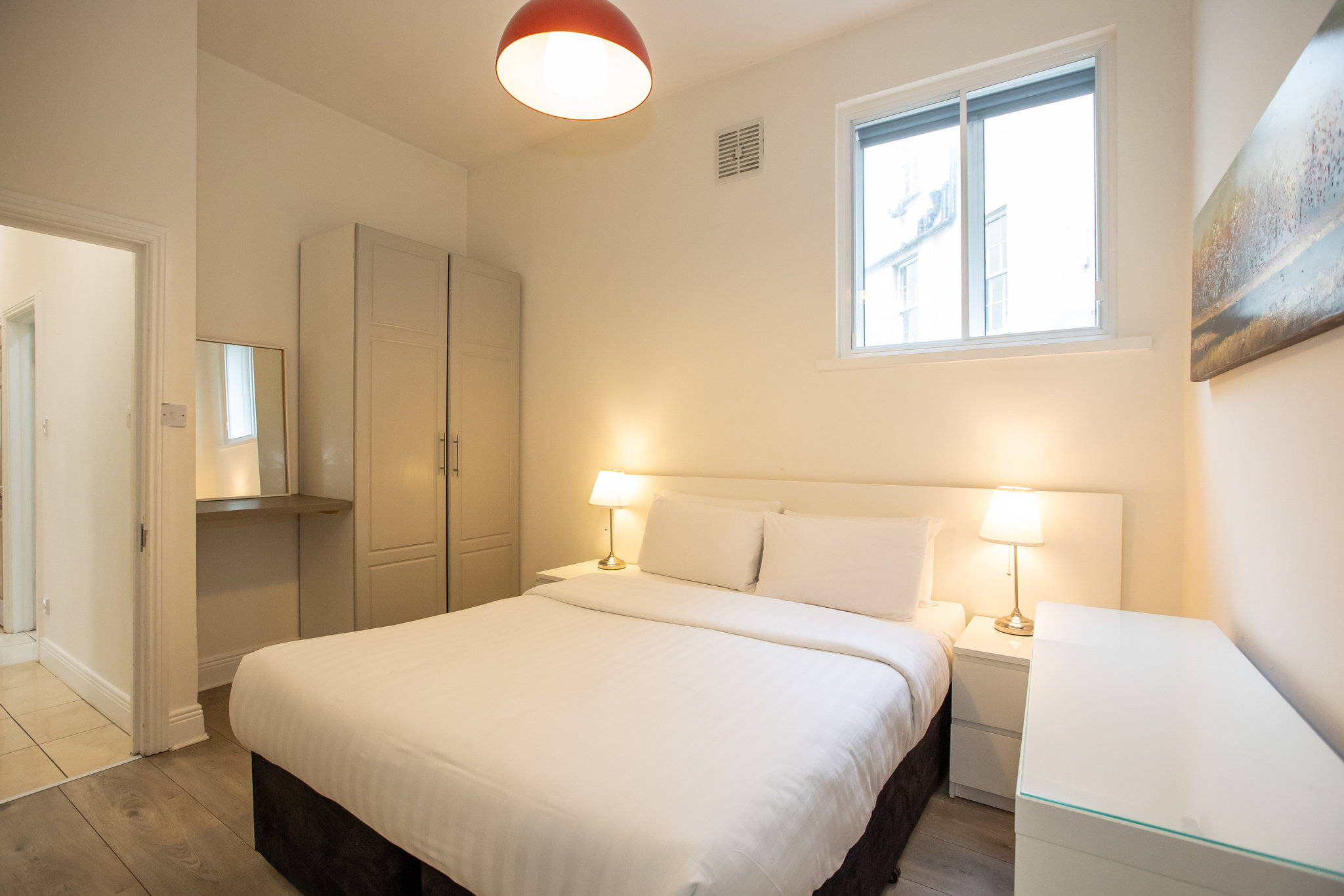 3_Bedroom_Apartment_Wellington_Quay_bedroom3_S