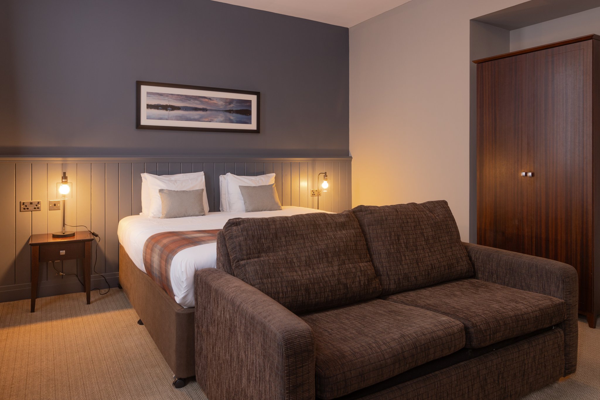 Standard_Family_Room_(4)_S