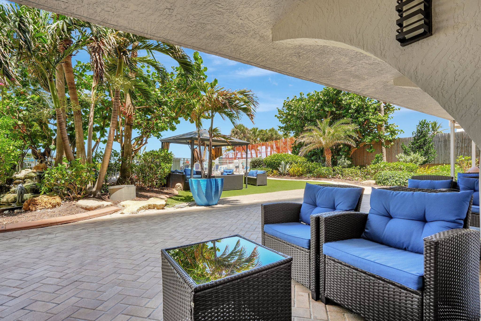 m4TA12XhWU6O4vacGYnEgQ_8-print-DSC08664_S