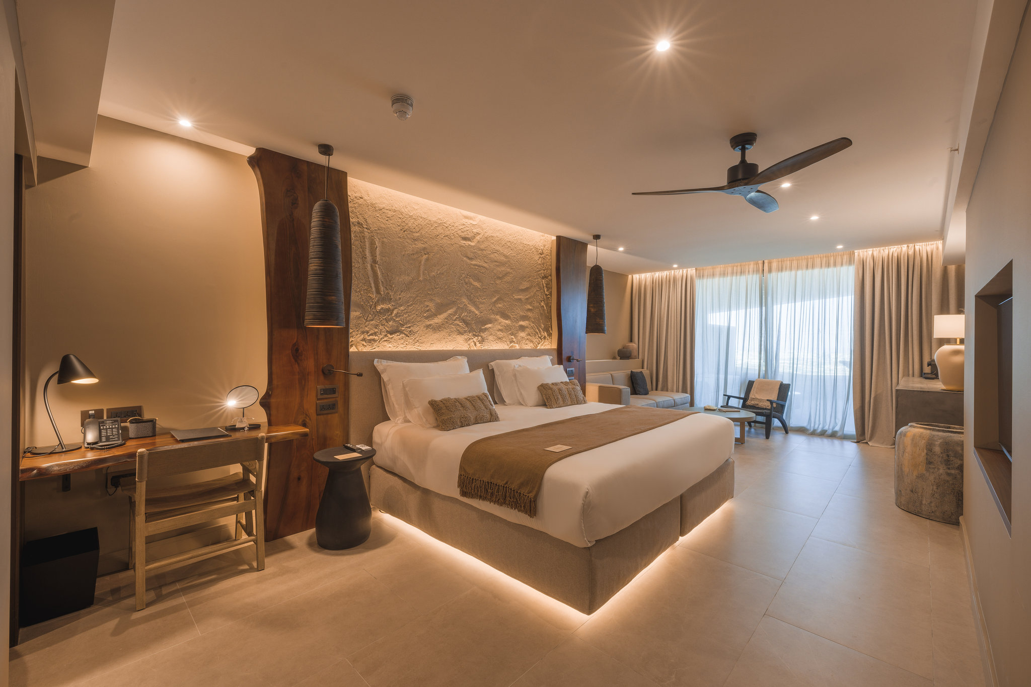 Verdala_Wellness_Hotel_-_Rooms_-_Junior_Suite_(4)_S