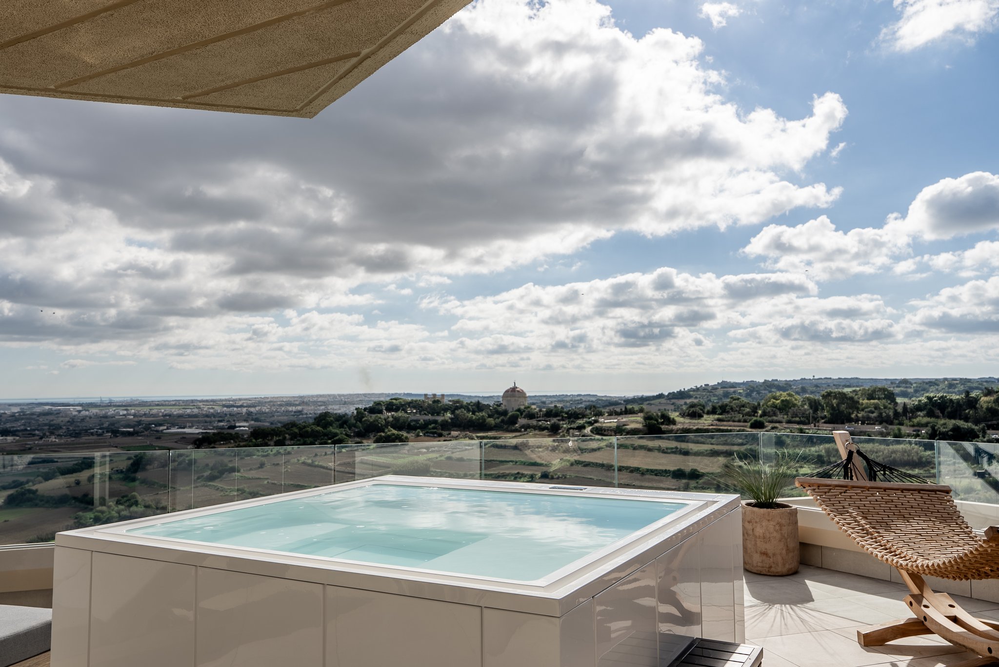 qZsk79tHdEWarx4psk9KSQ_Verdala_-_Designer_Suite_-_Photos__S