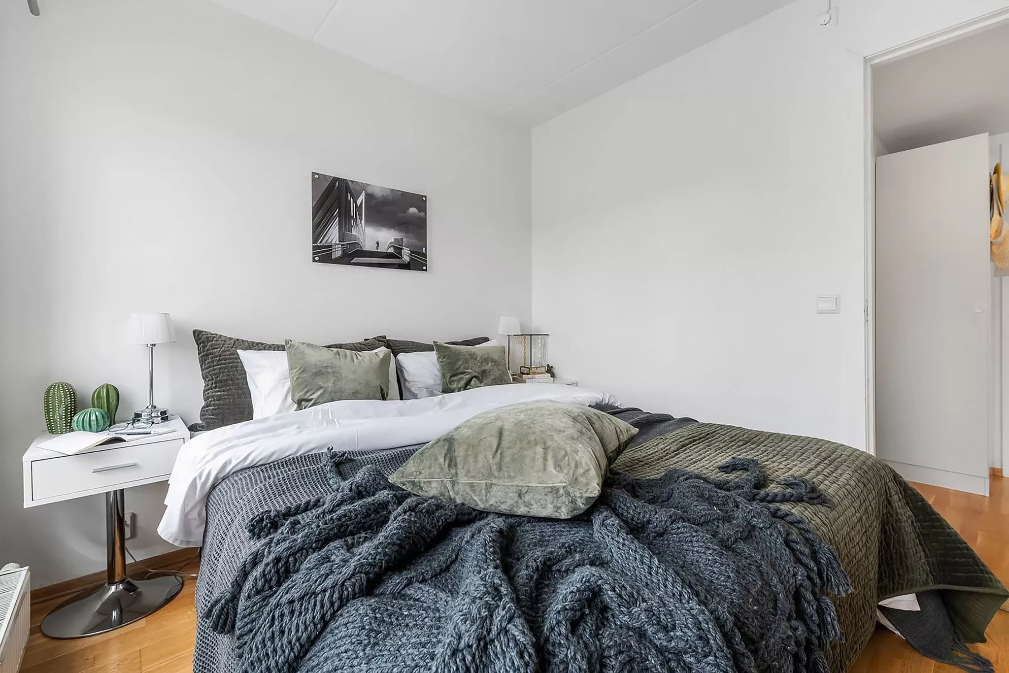 One_Bedroom_Apartment12_S