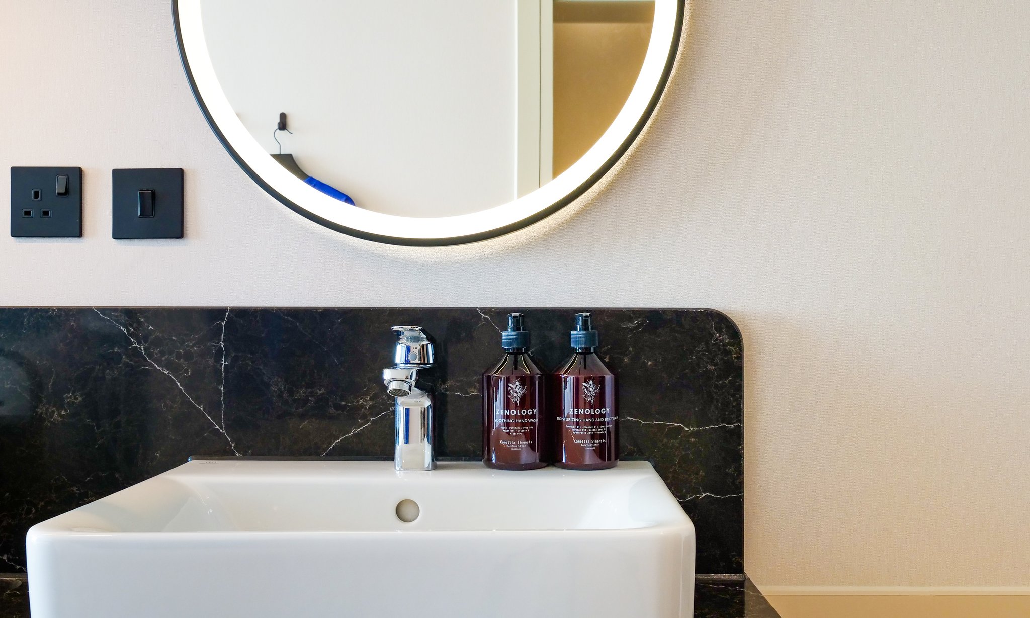 Signature_Room_Glasgow_S