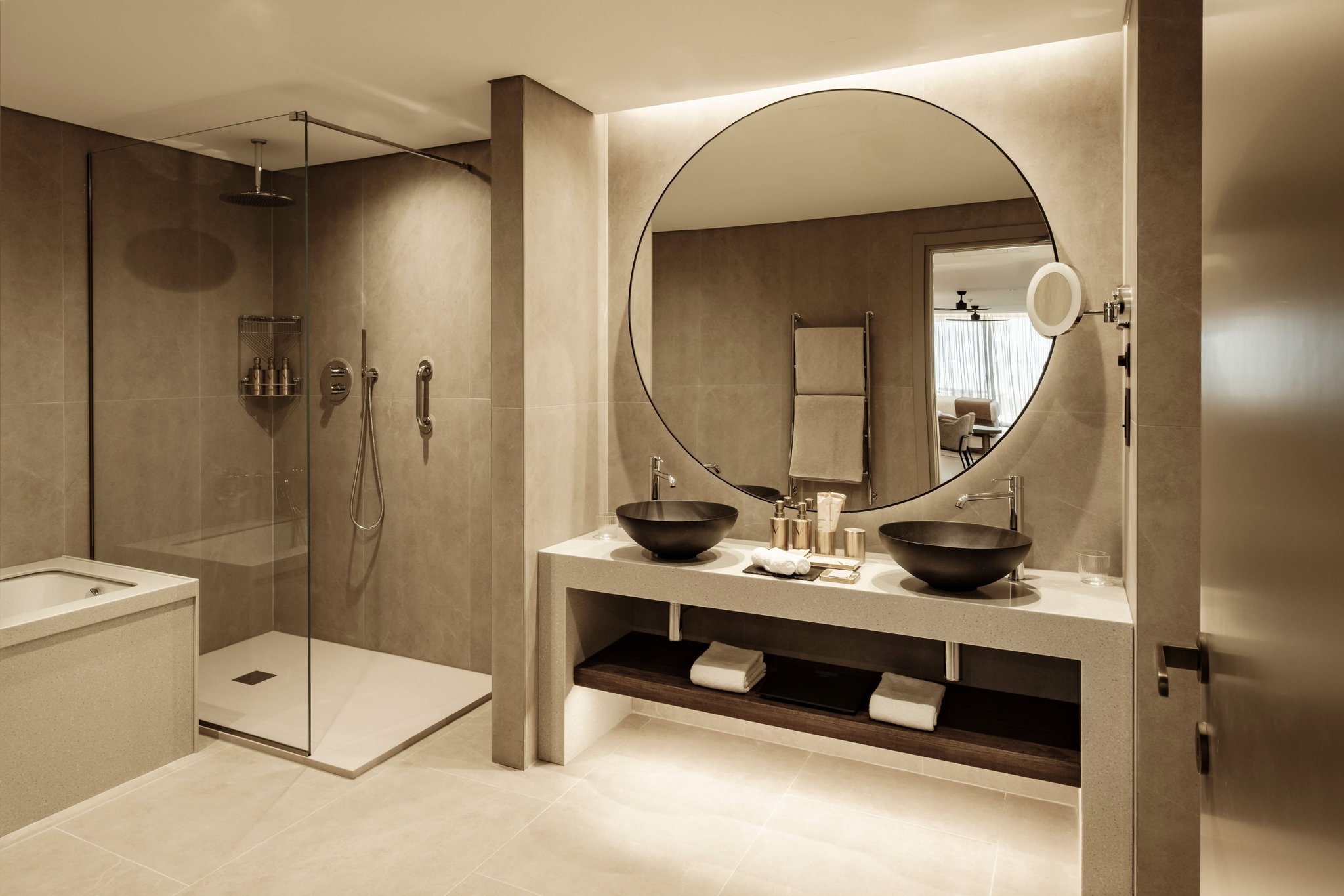 AX_The_Heights_-_Studio_Apartment_Valley_View_-_Bathroom__S