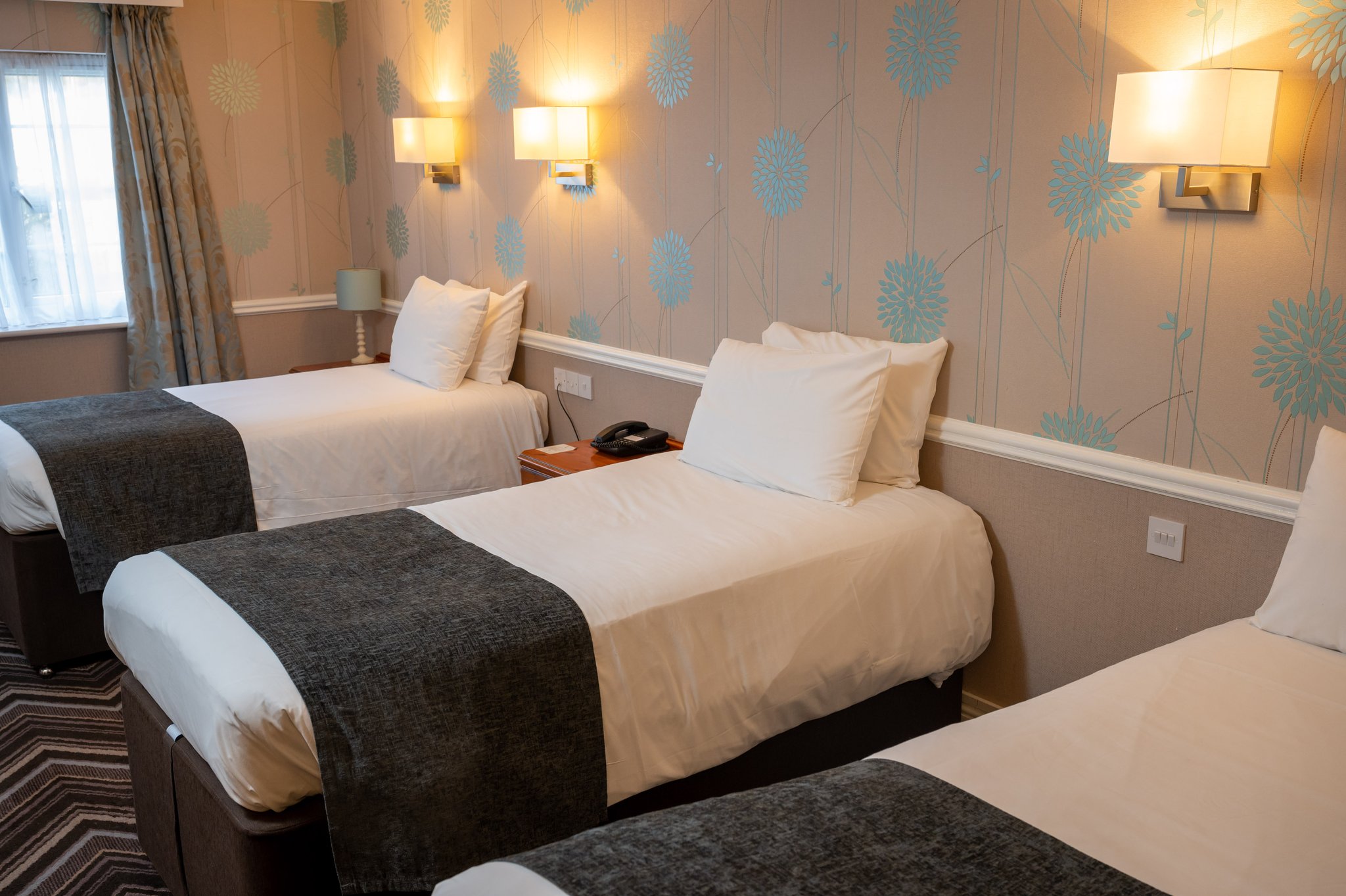 1964_GK_VH_BridgeInn_Yatton_Venue_2023_131_S