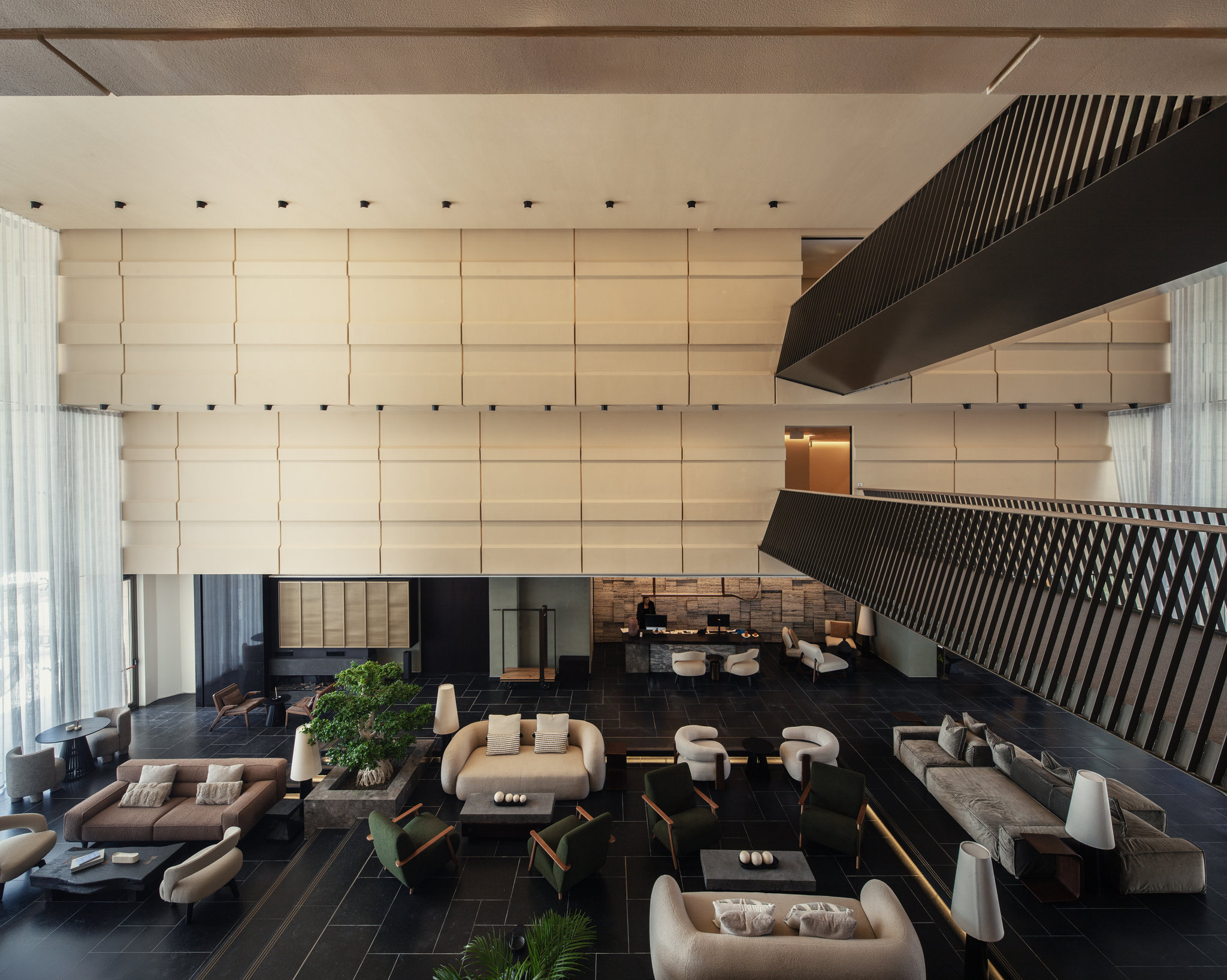 Verdala_Wellness_Hotel_-_Lobby_(6)_S