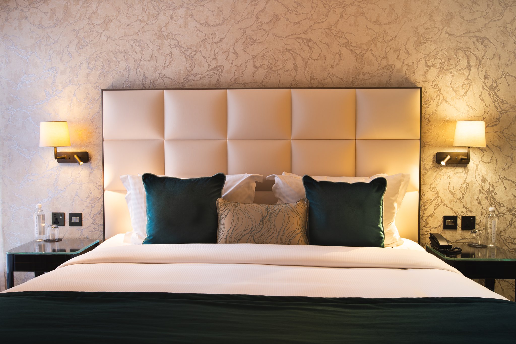 RzAEnqGnHEWL53h5MusCNw_09_Rathbone_bedroom_nine-5_-_Signa_S