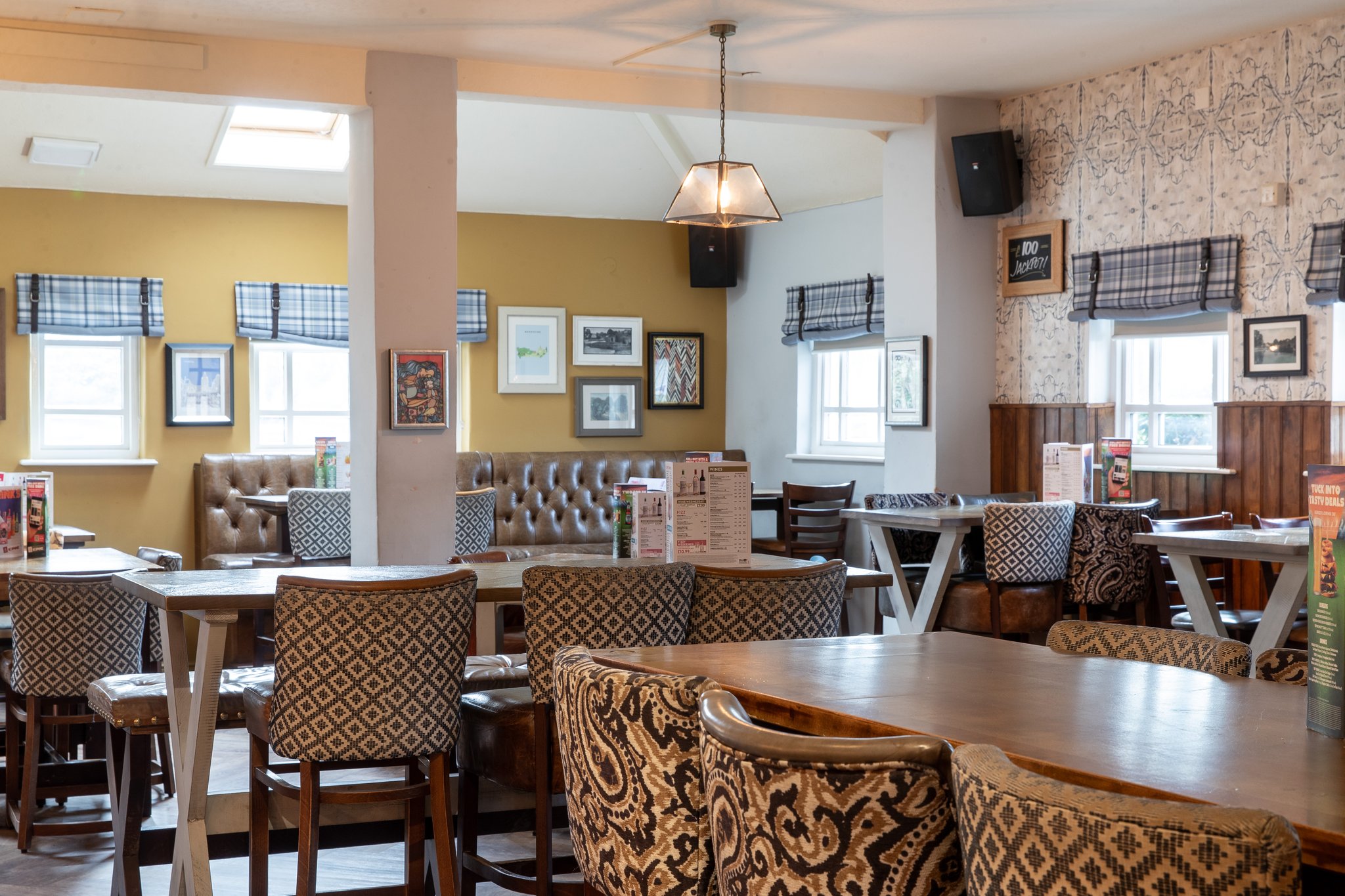 5306_DB_HH_Wee-Waif_Berkshire_Interior_2024_008_S