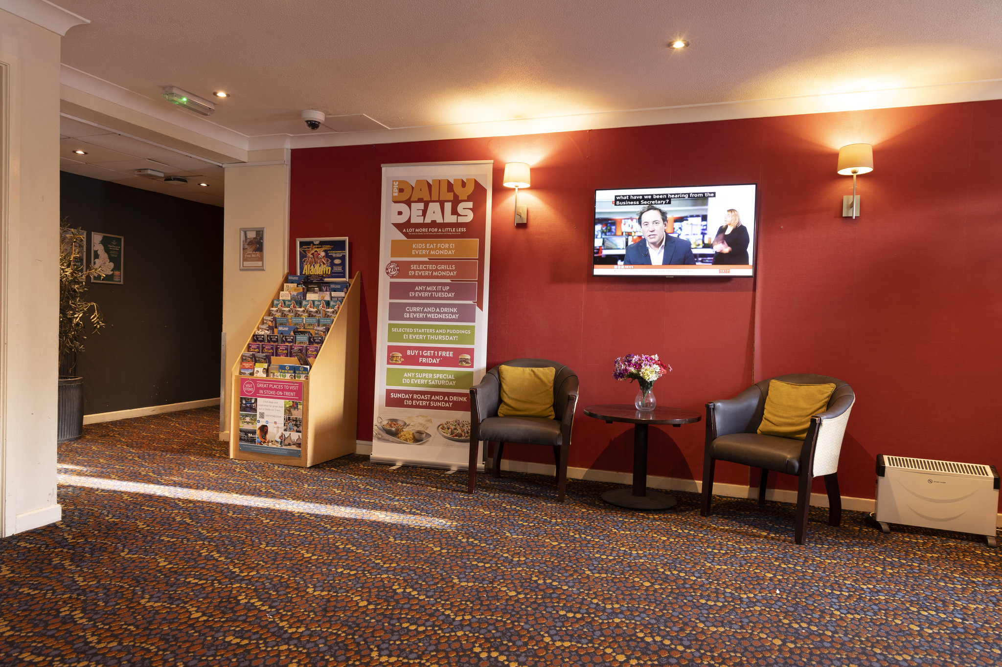 5305_DB_HH_Weathervane_Stoke-On-Trent_Venue_Reception_202_S