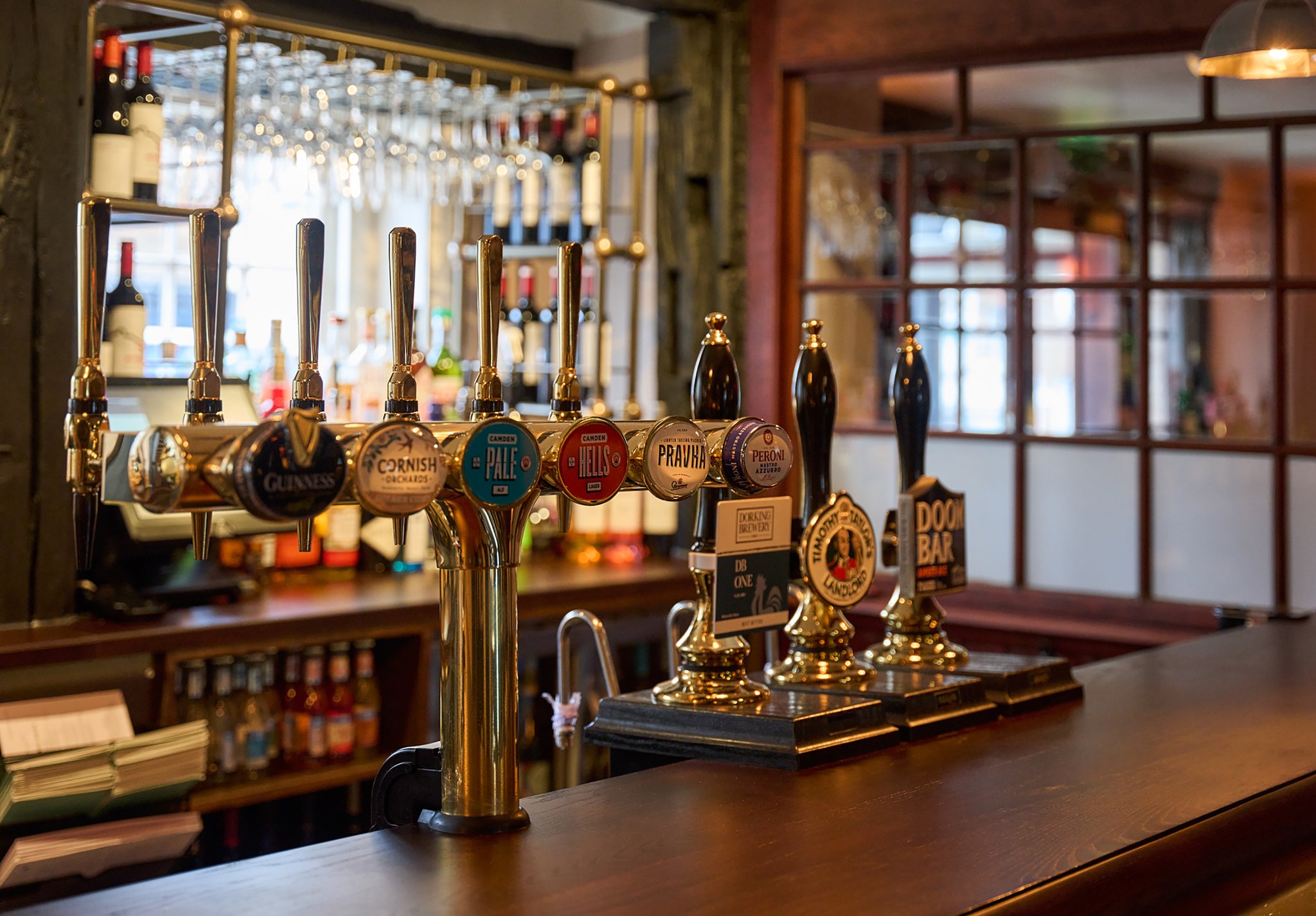 Bar_and_Restaurant3_S