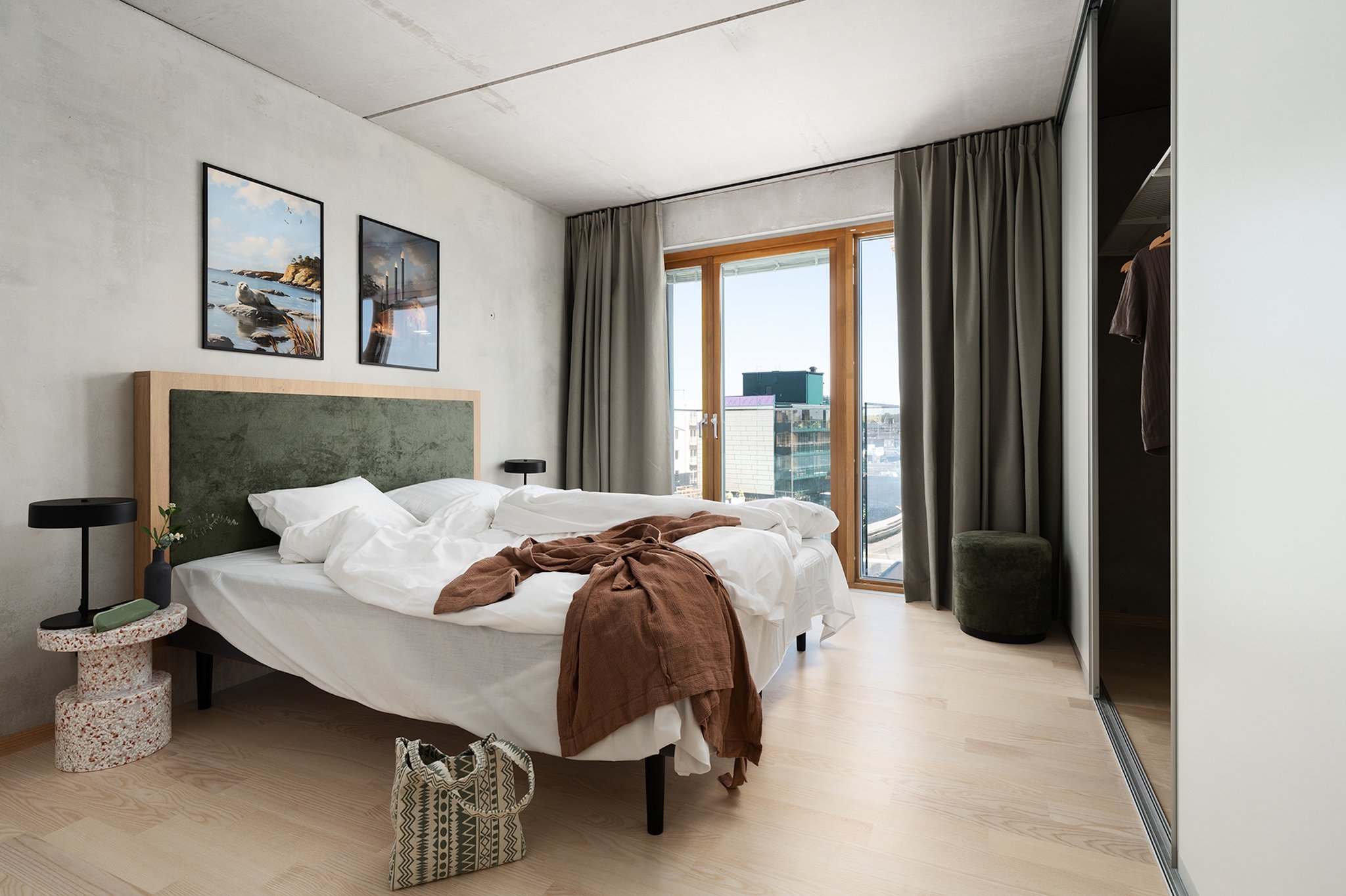 Two__Bedroom_Apartment-02_S