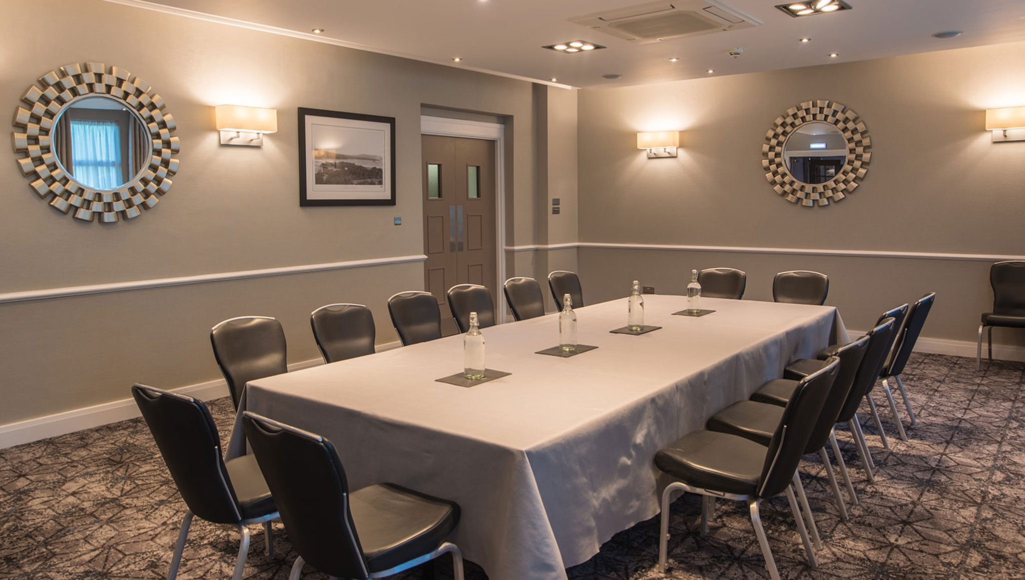 Conference-Table-Setup_S