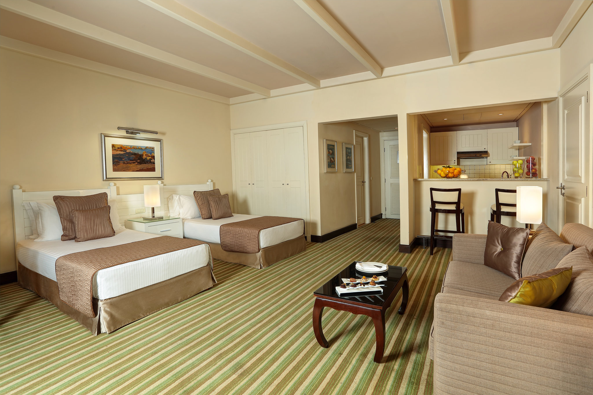 Standard_Room_2_Twin_Beds-C2T-bedroom2_S