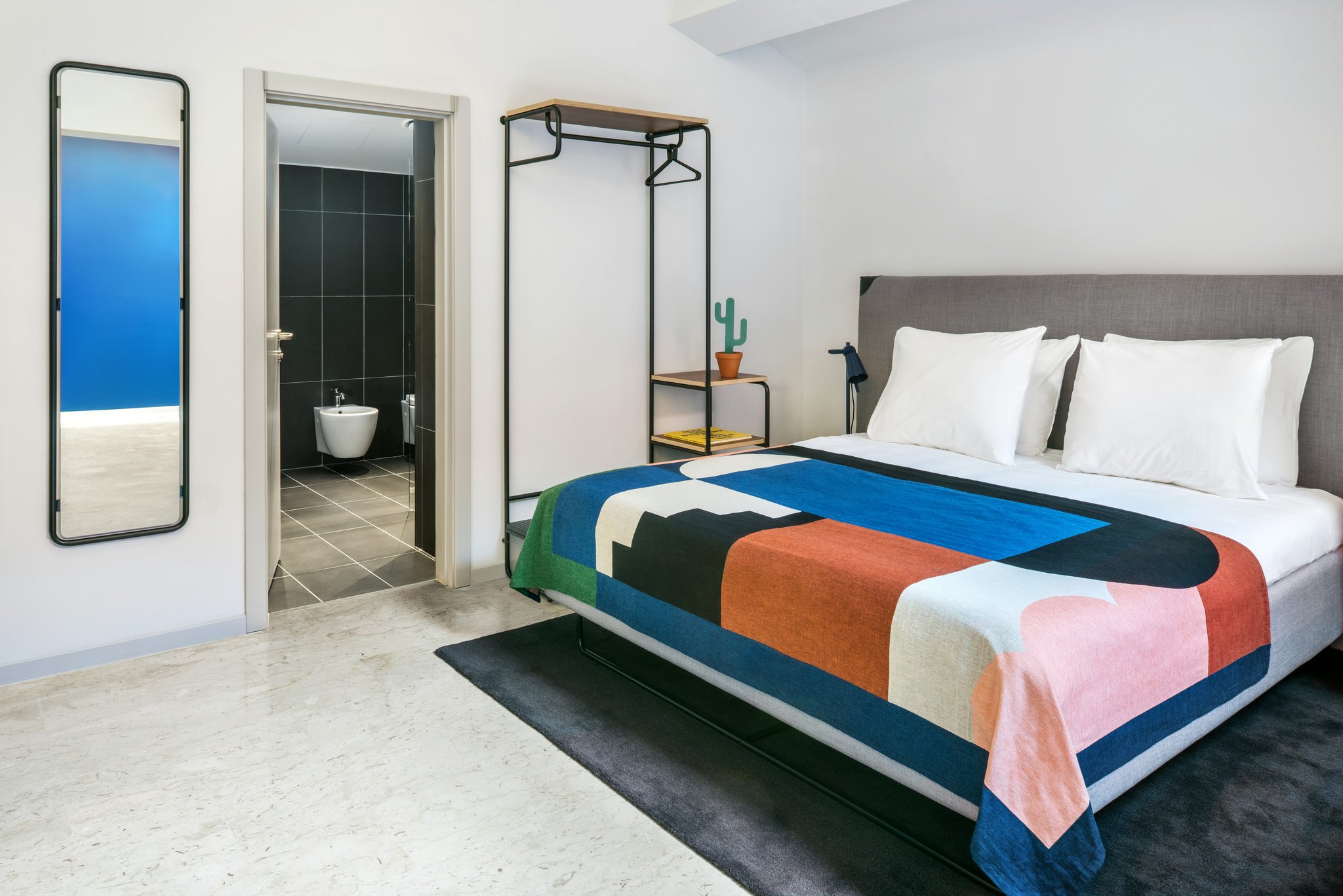 oX4cf6mzZE6ig3ZMBA8Ag_Family_Room_(2)_S