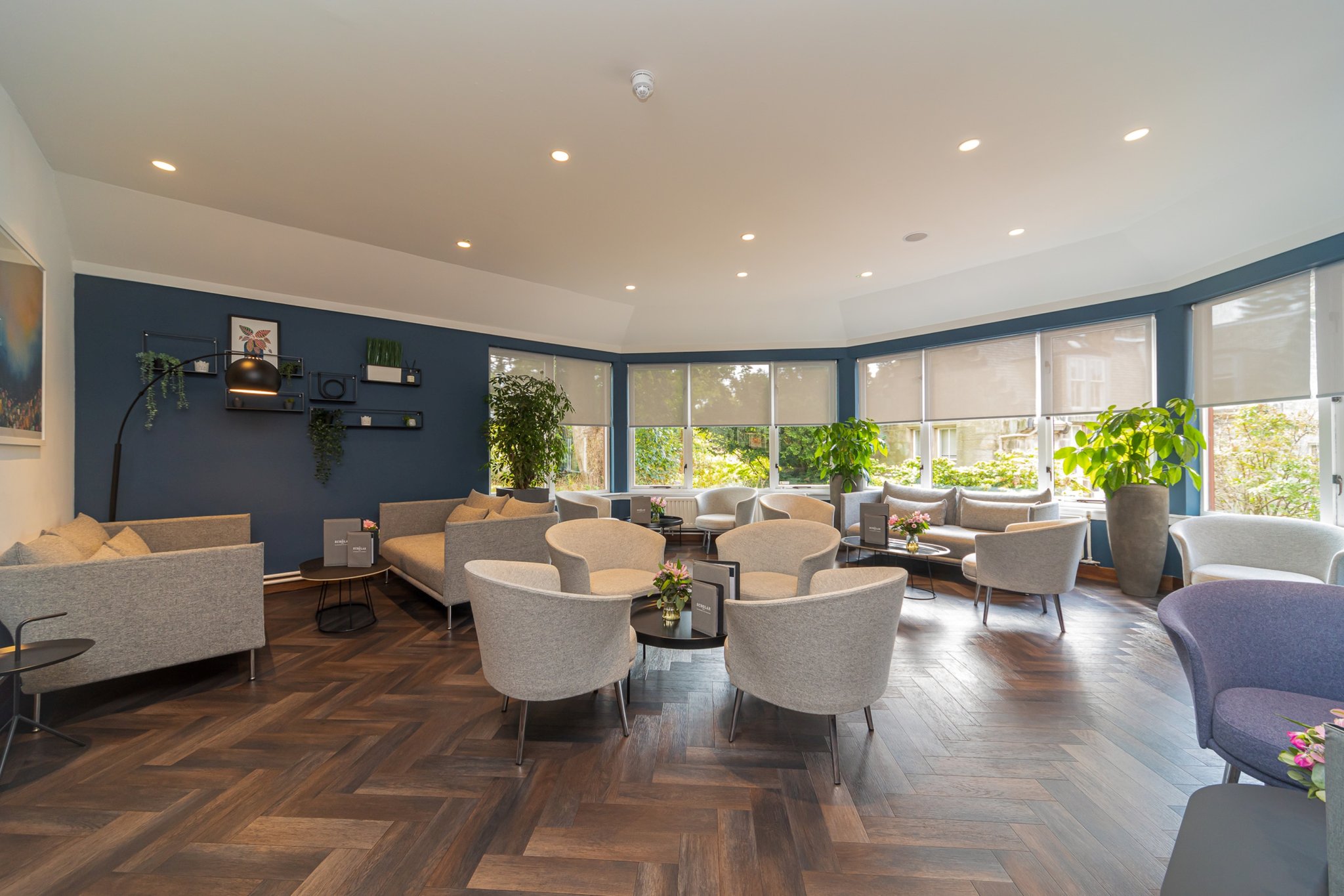 Scholar_Bar_1_._jpg_S