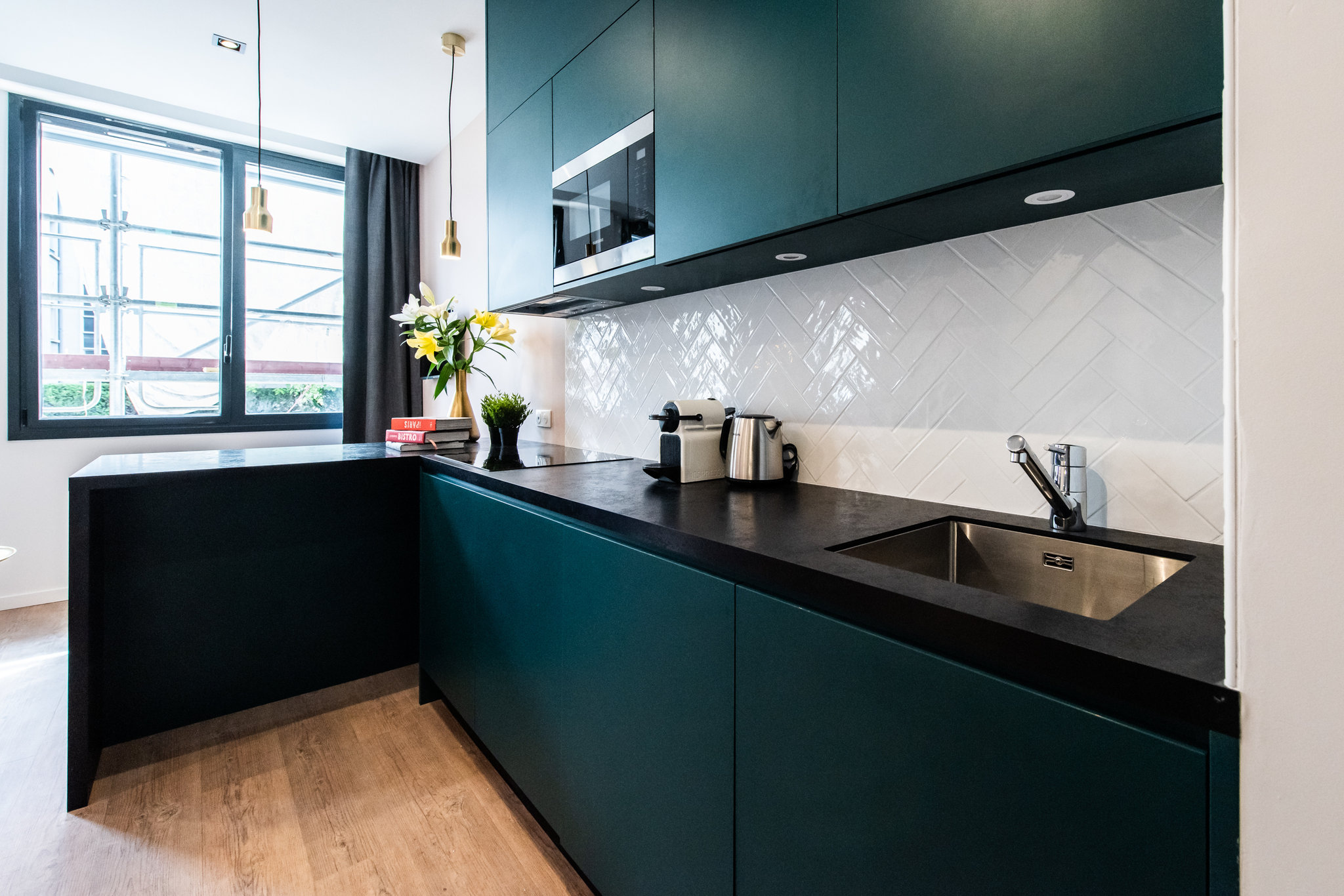 onOEjaQ1x0y2F3GJUpXkcg_Duplex_One_Bedroom_Apartment_Essen_S