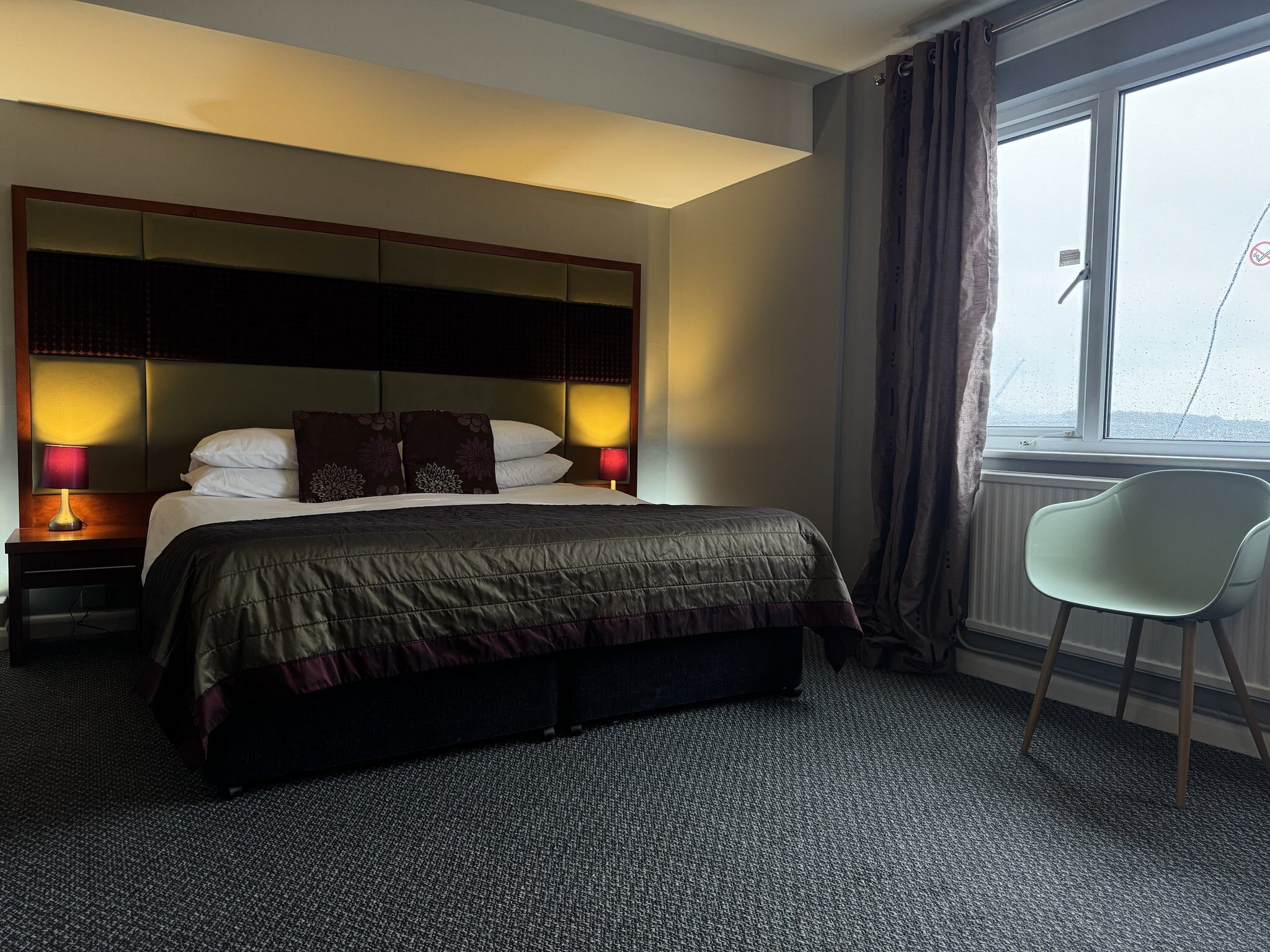 4wpf0Ah0SUyuq0lUibKmXw_Superior_room_(2)_S