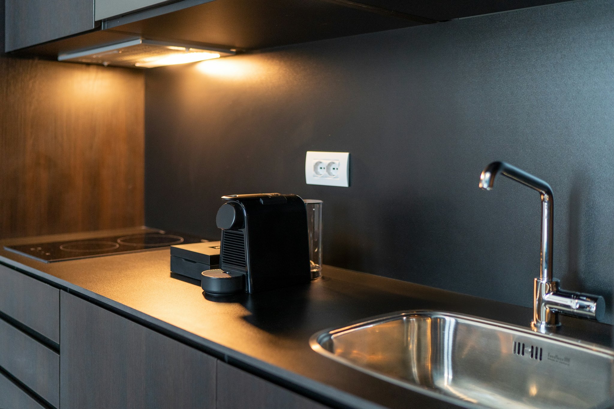 WNPlkjhO020HVGtTKjarw_Deluxe_Studio_3_S