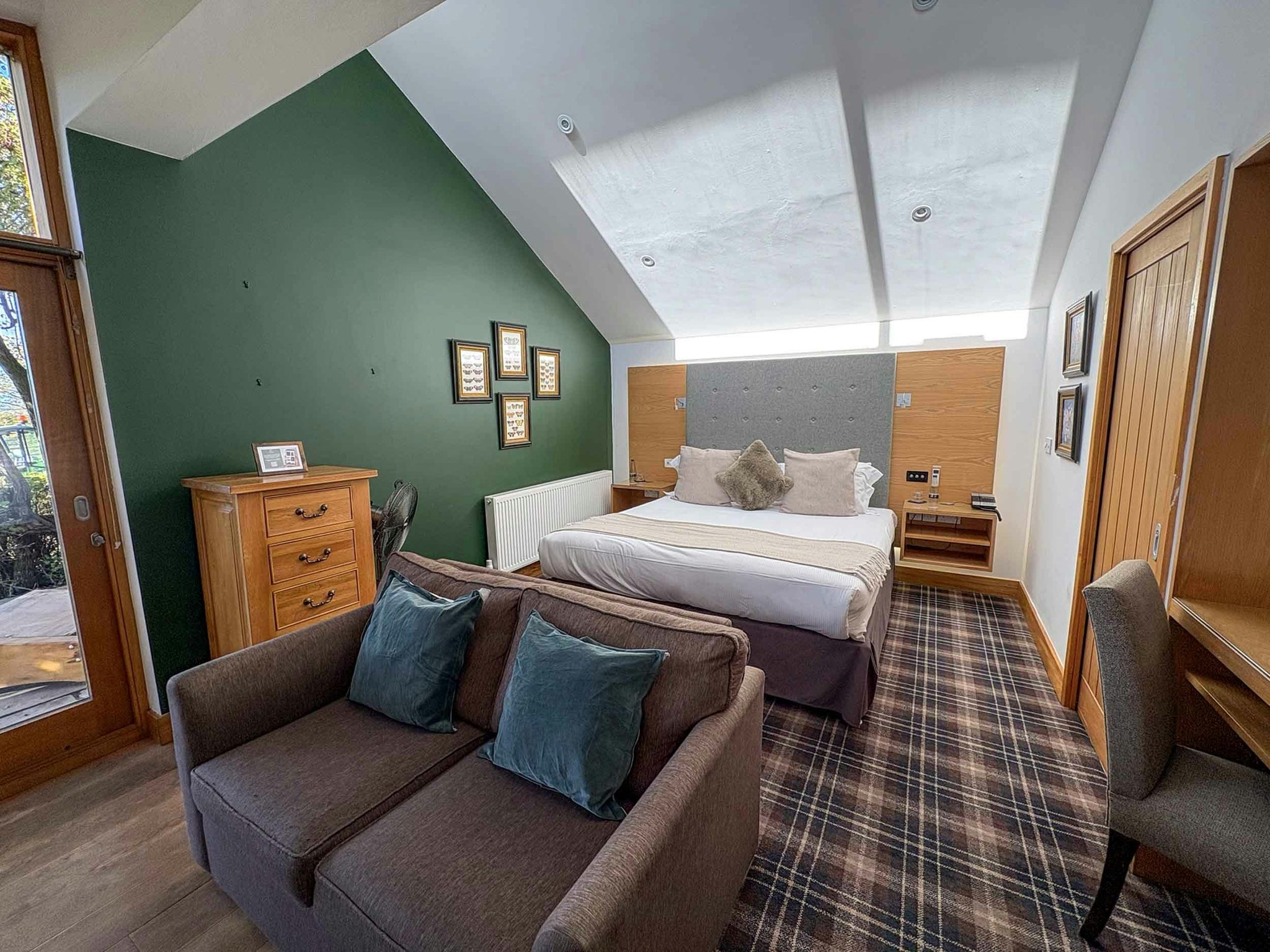 n6CYLmVsjke122NF4P9MRg_Garden_Superior.._S