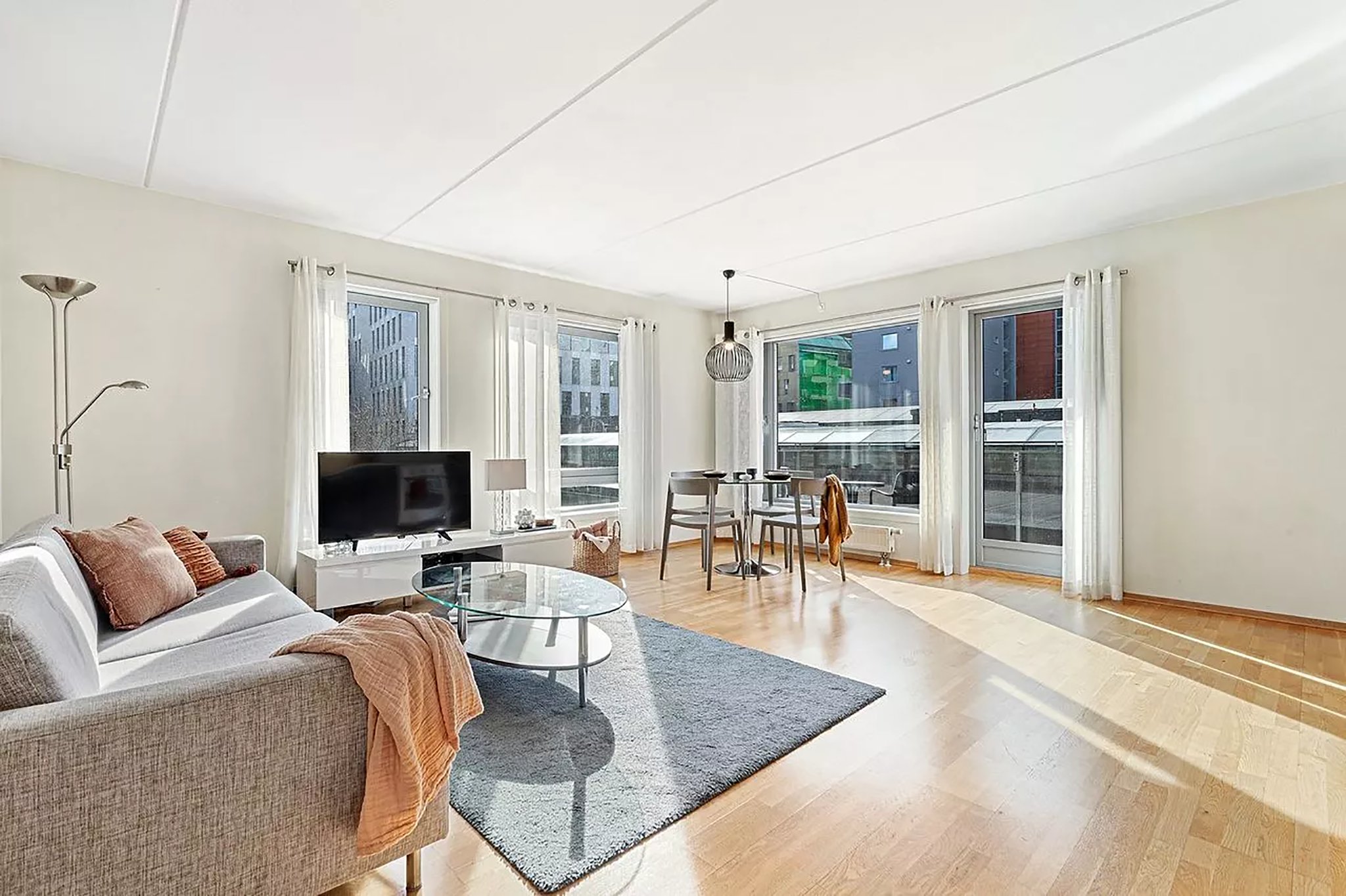 Two_Bedroom_Apartment_Three-Four_Persons2_S