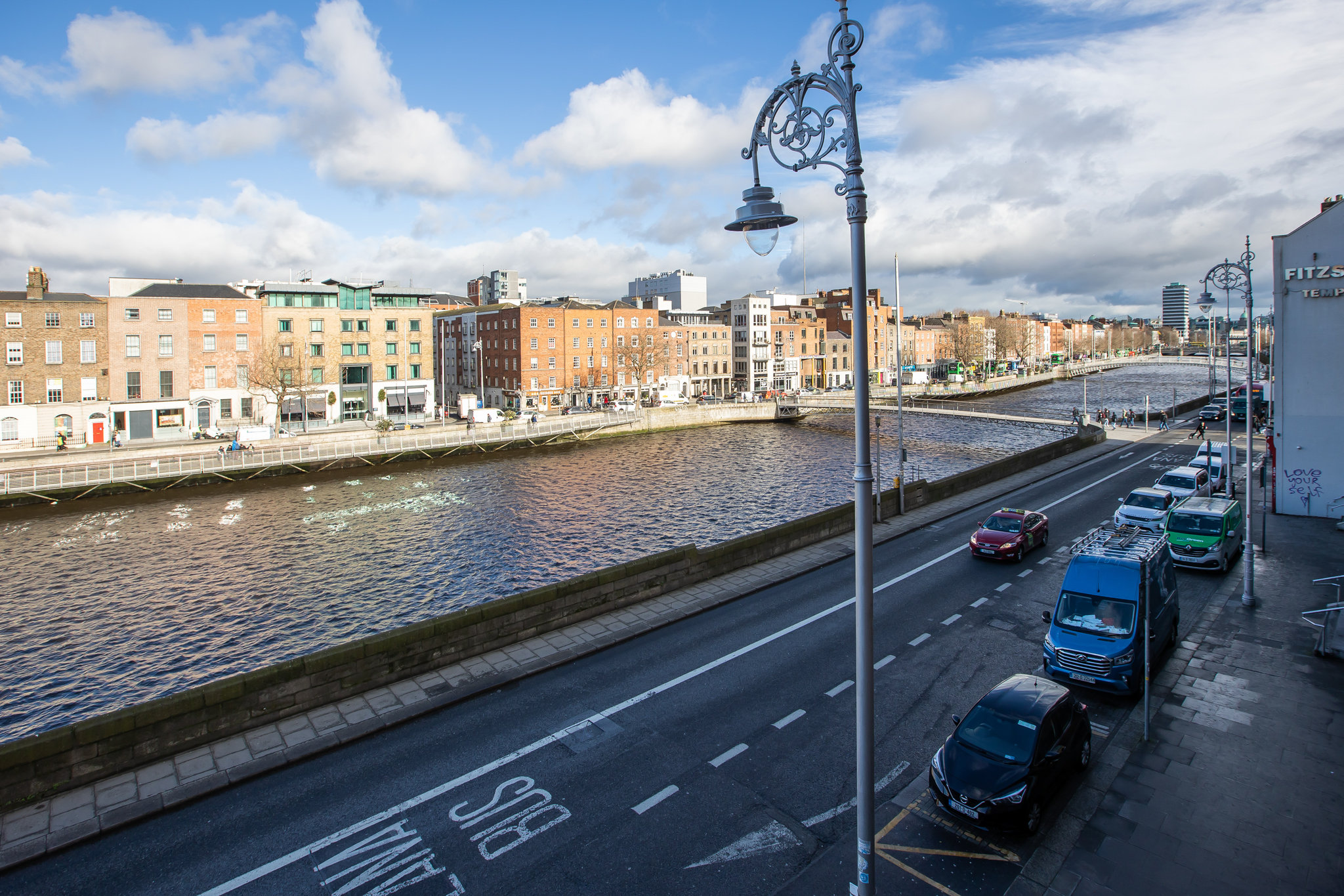 1_Bedroom_Apartment_Wellington_Quay_Views_S