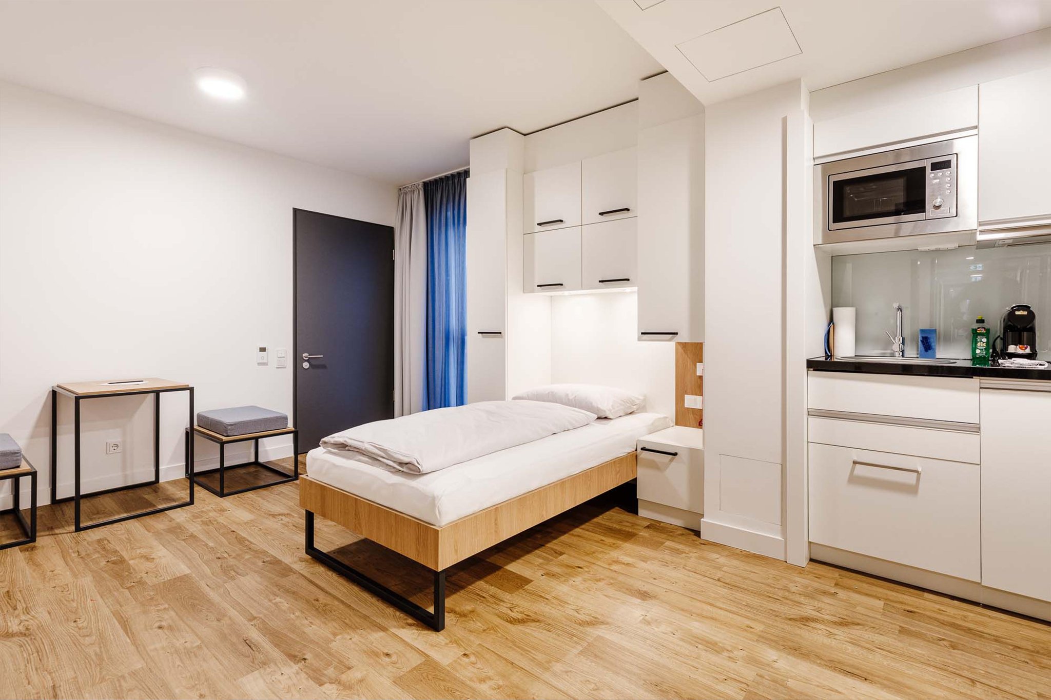 Standard_Room_1_single_bed-02_S