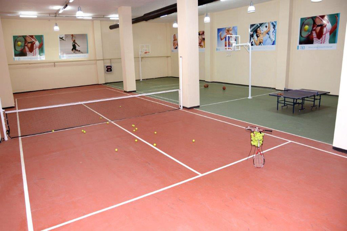 Indoor_Tennis_S